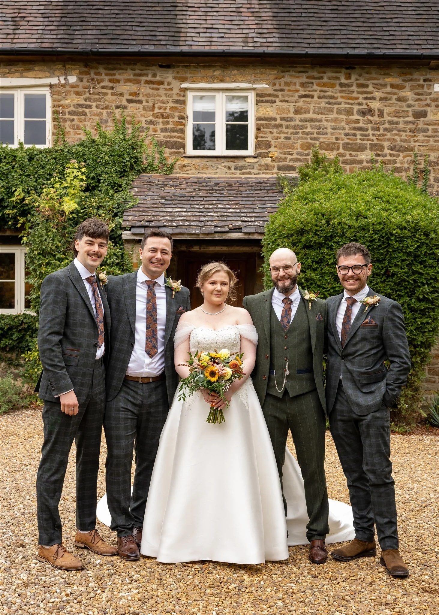 Whimsical Autumn wedding at dodmoor house