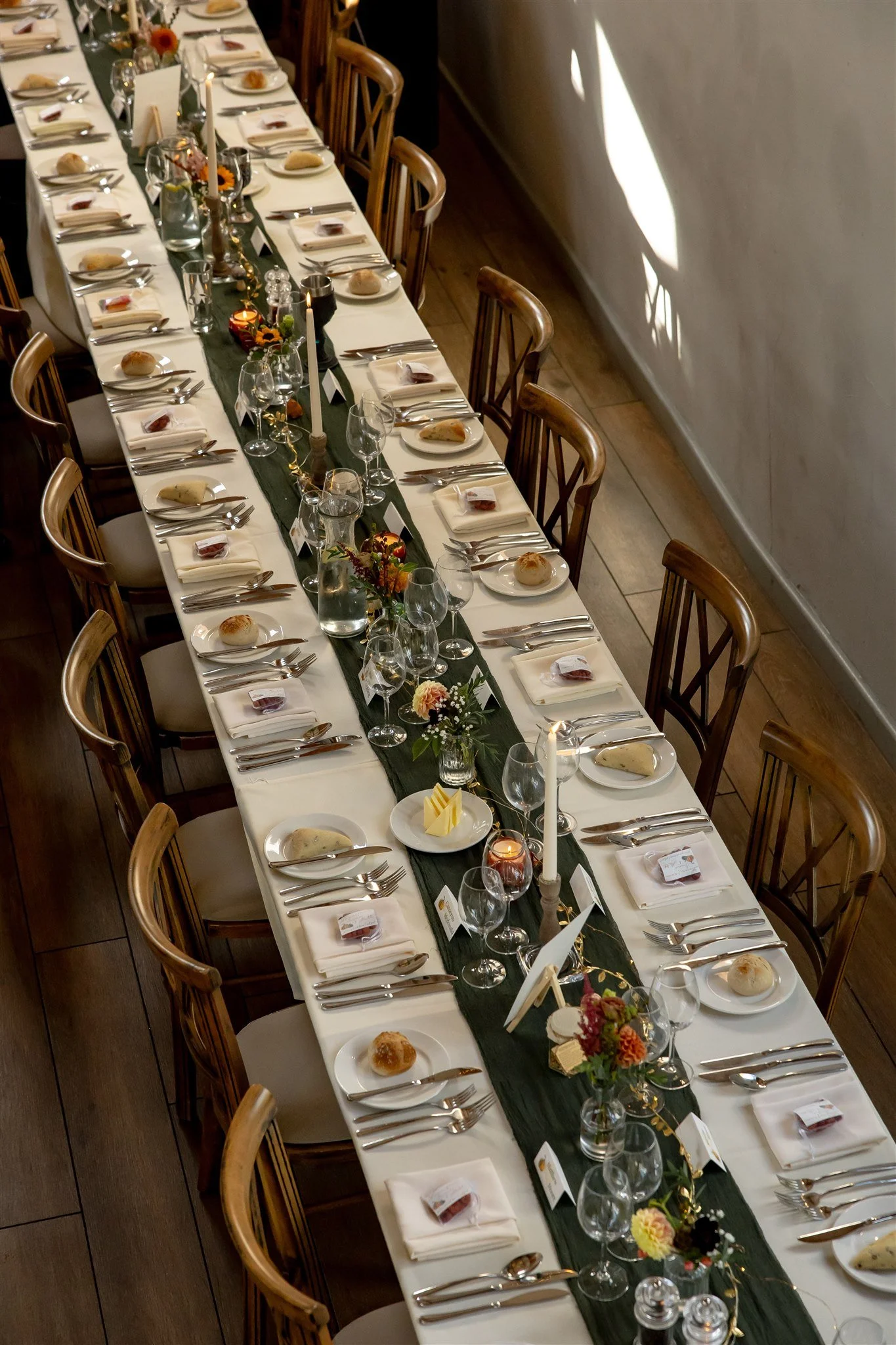 Whimsical Autumn wedding at dodmoor house