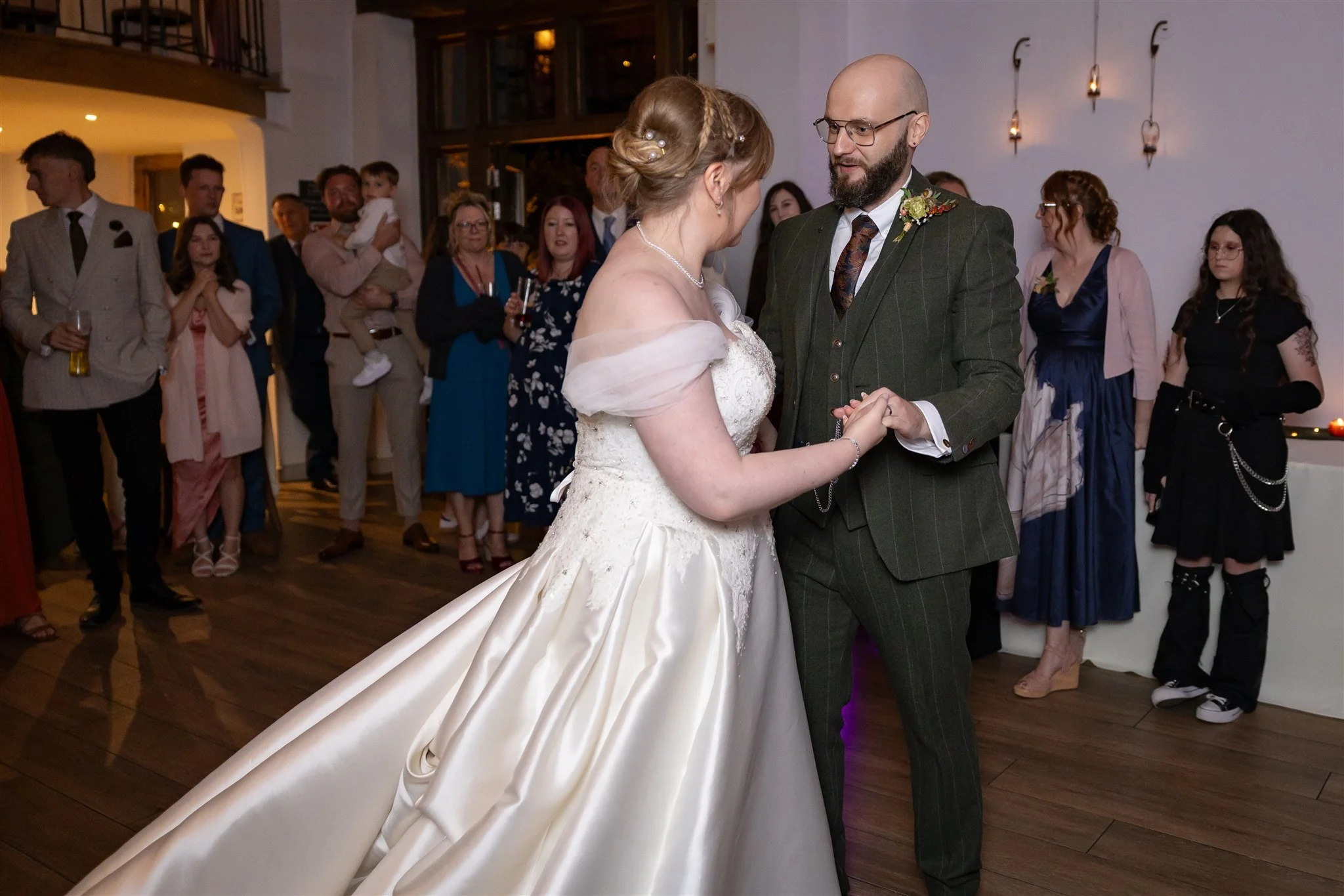 Whimsical Autumn wedding at dodmoor house