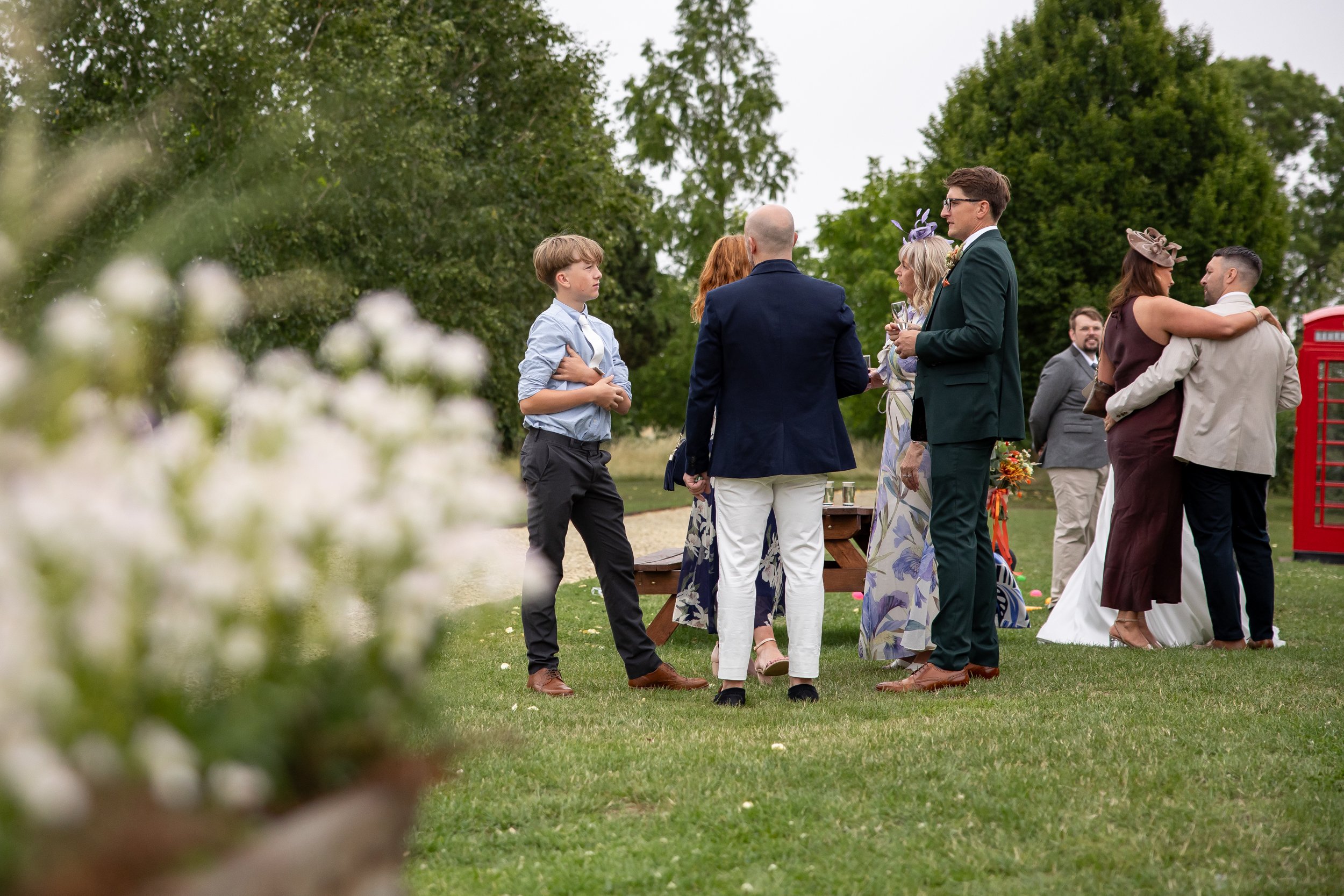7 ways to keep your wedding guest entertained