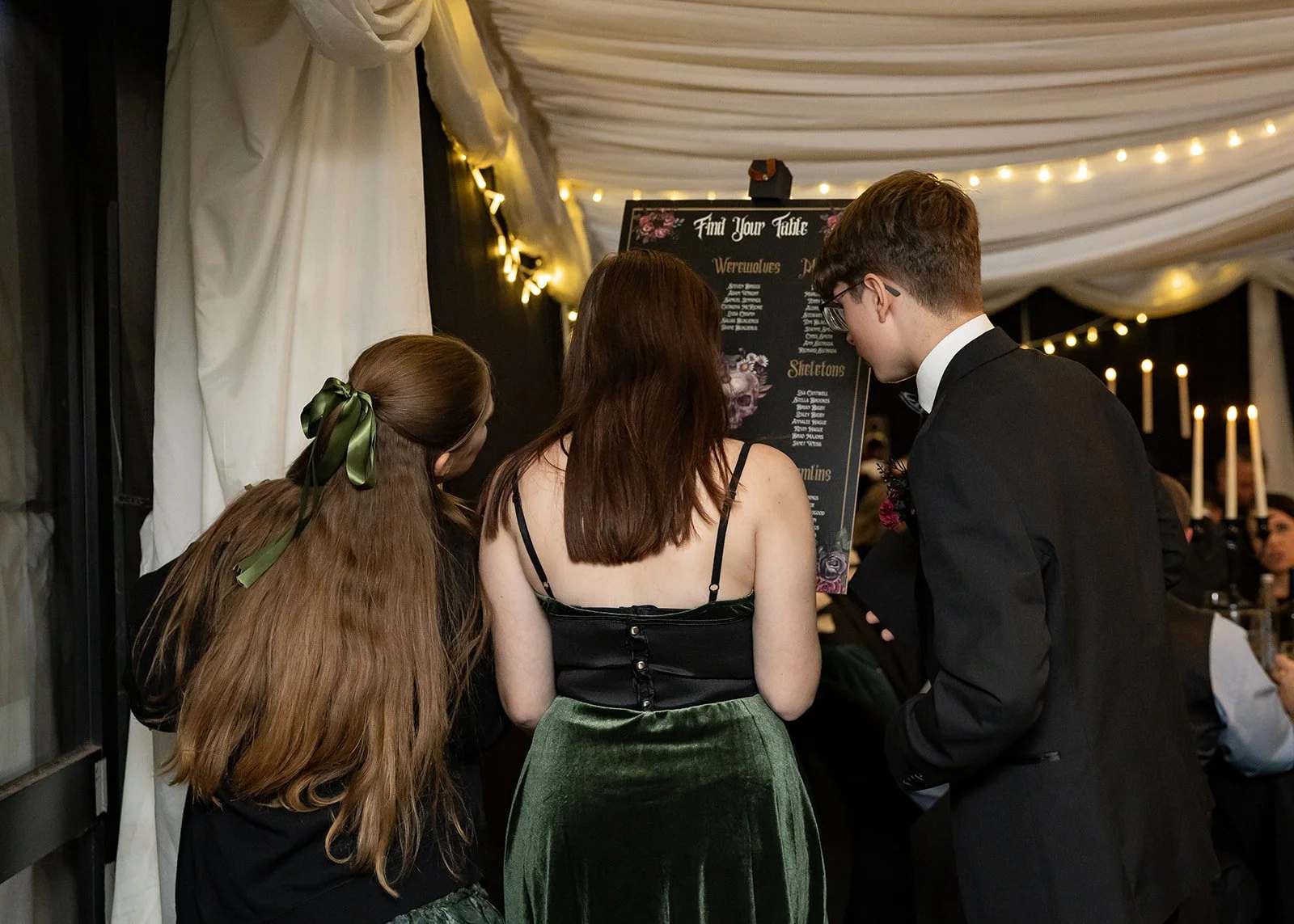 7 ways to keep your wedding guest entertained