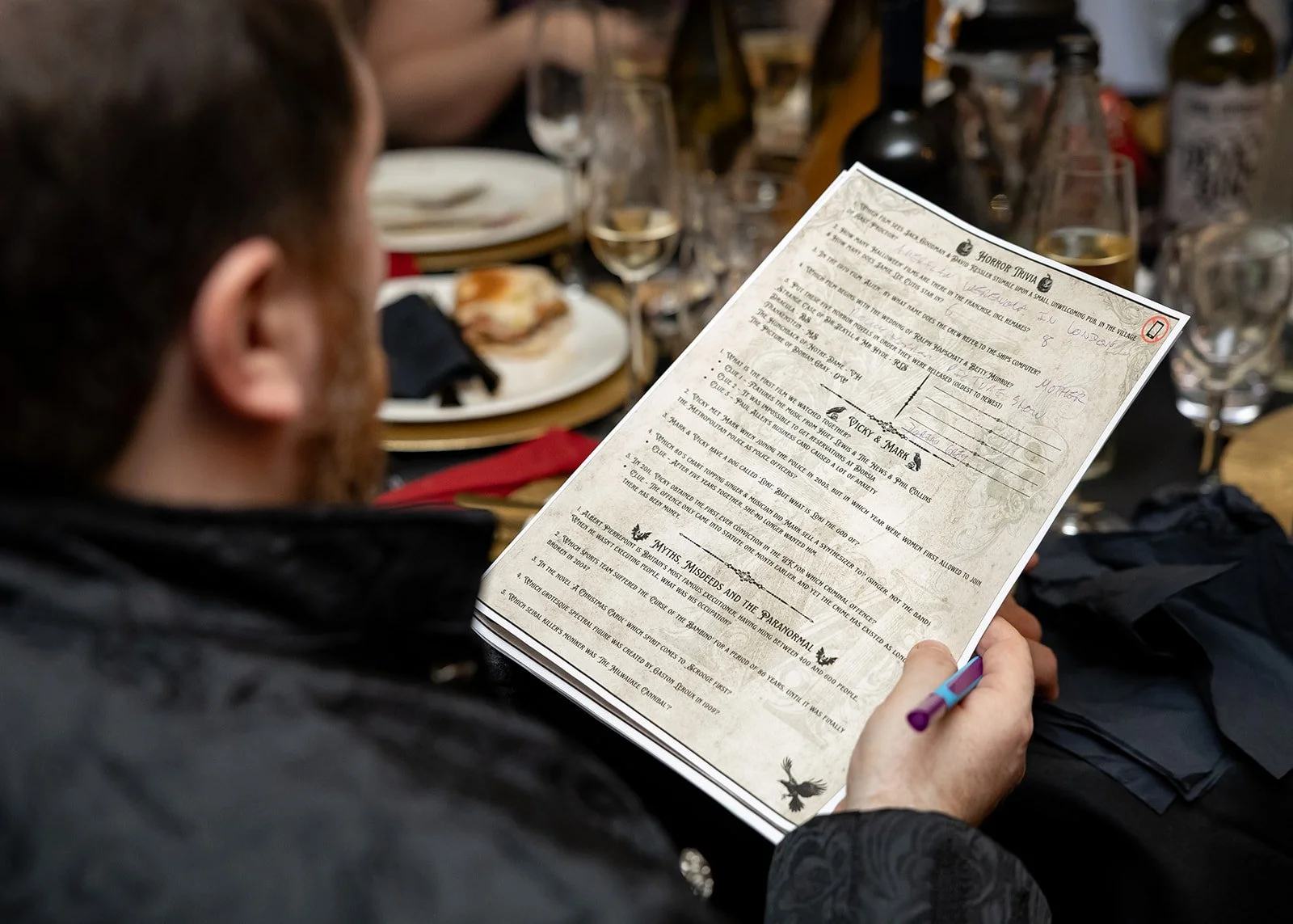 7 ways to keep your wedding guest entertained