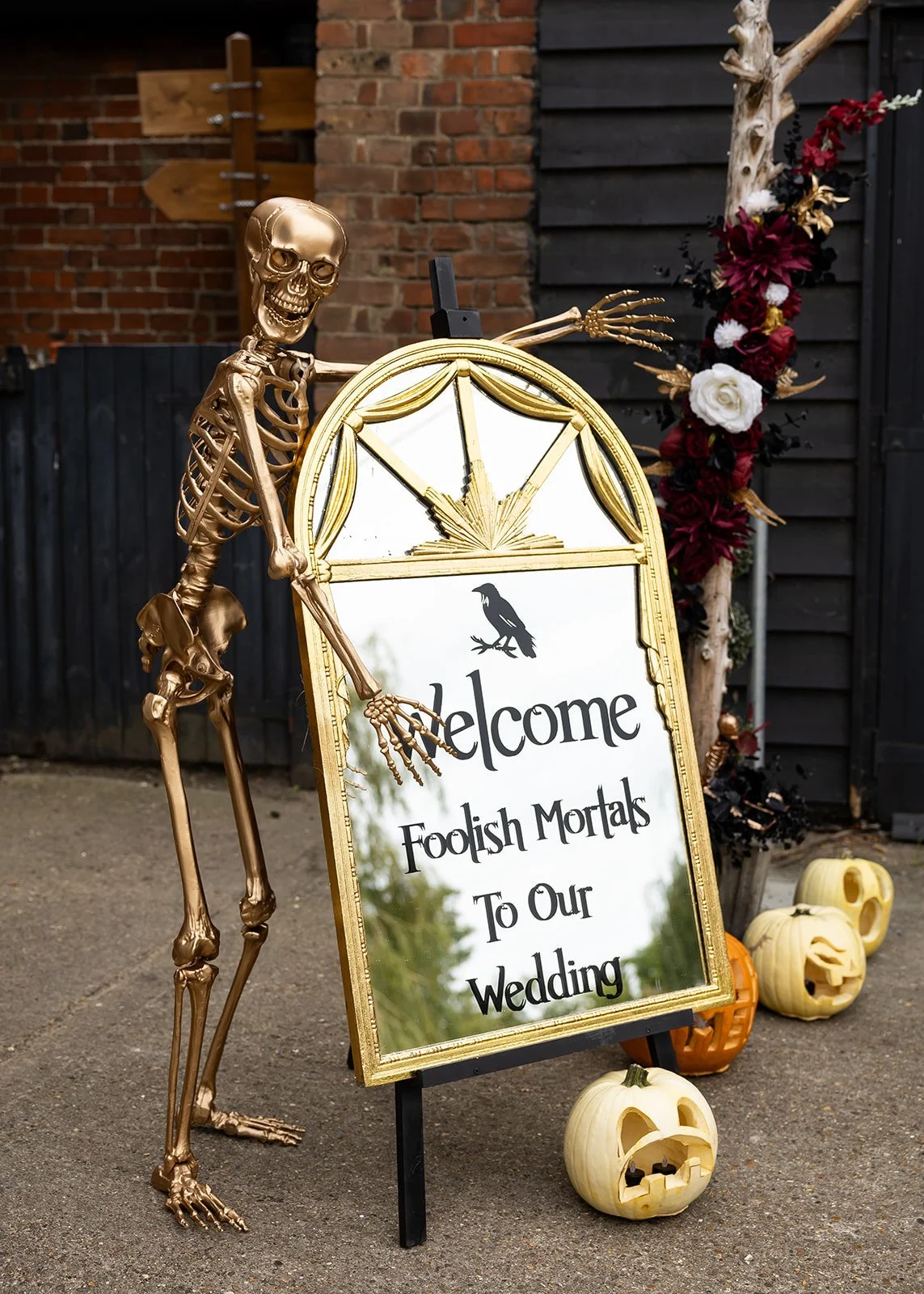 Vibrant and authentic wedding photography