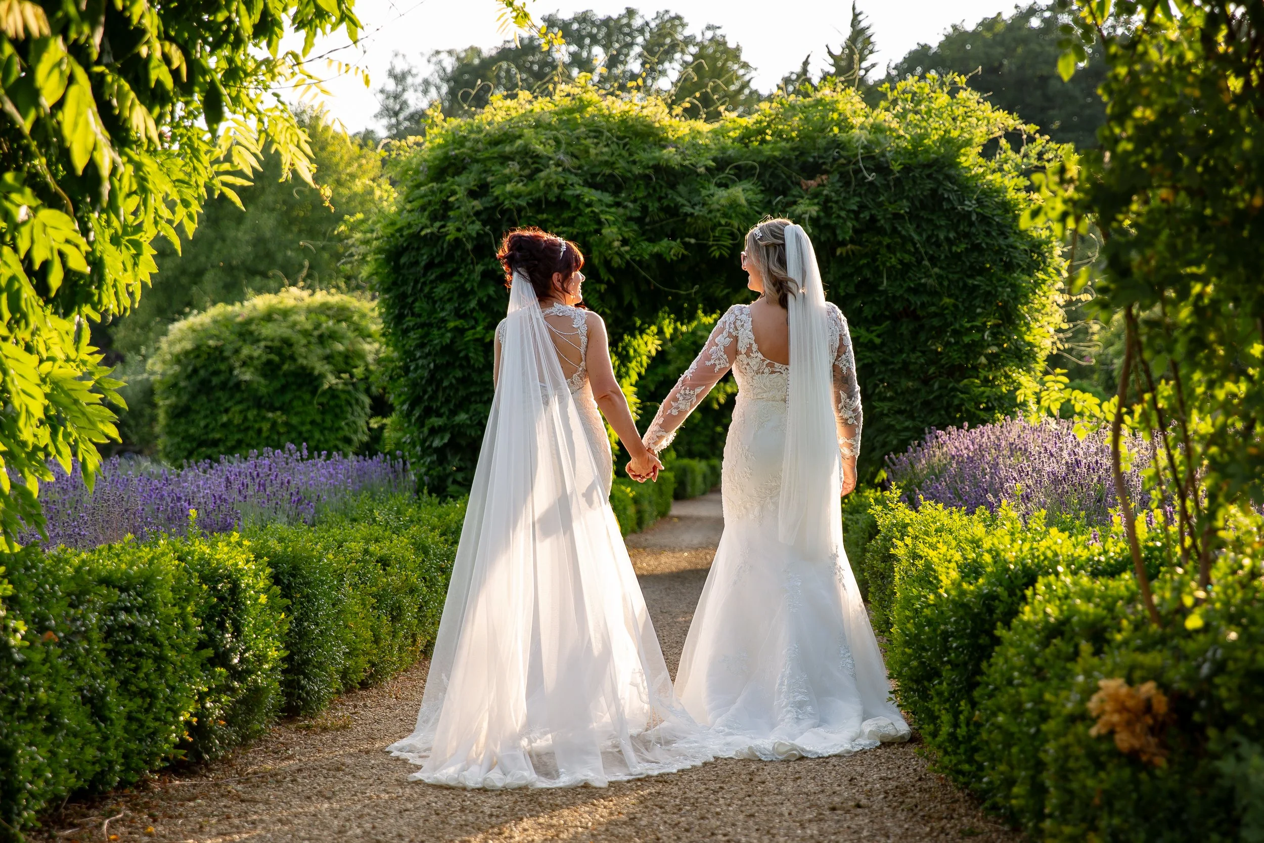 vibrant and authentic wedding photography