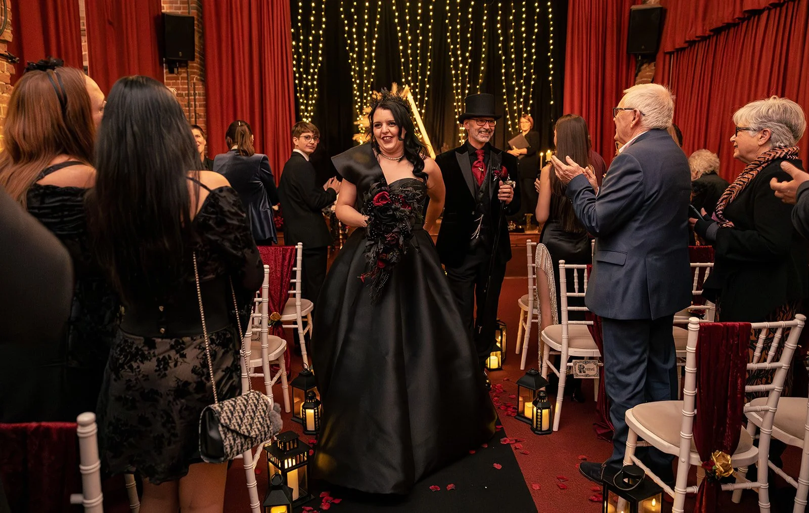 Vibrant and authentic wedding photography