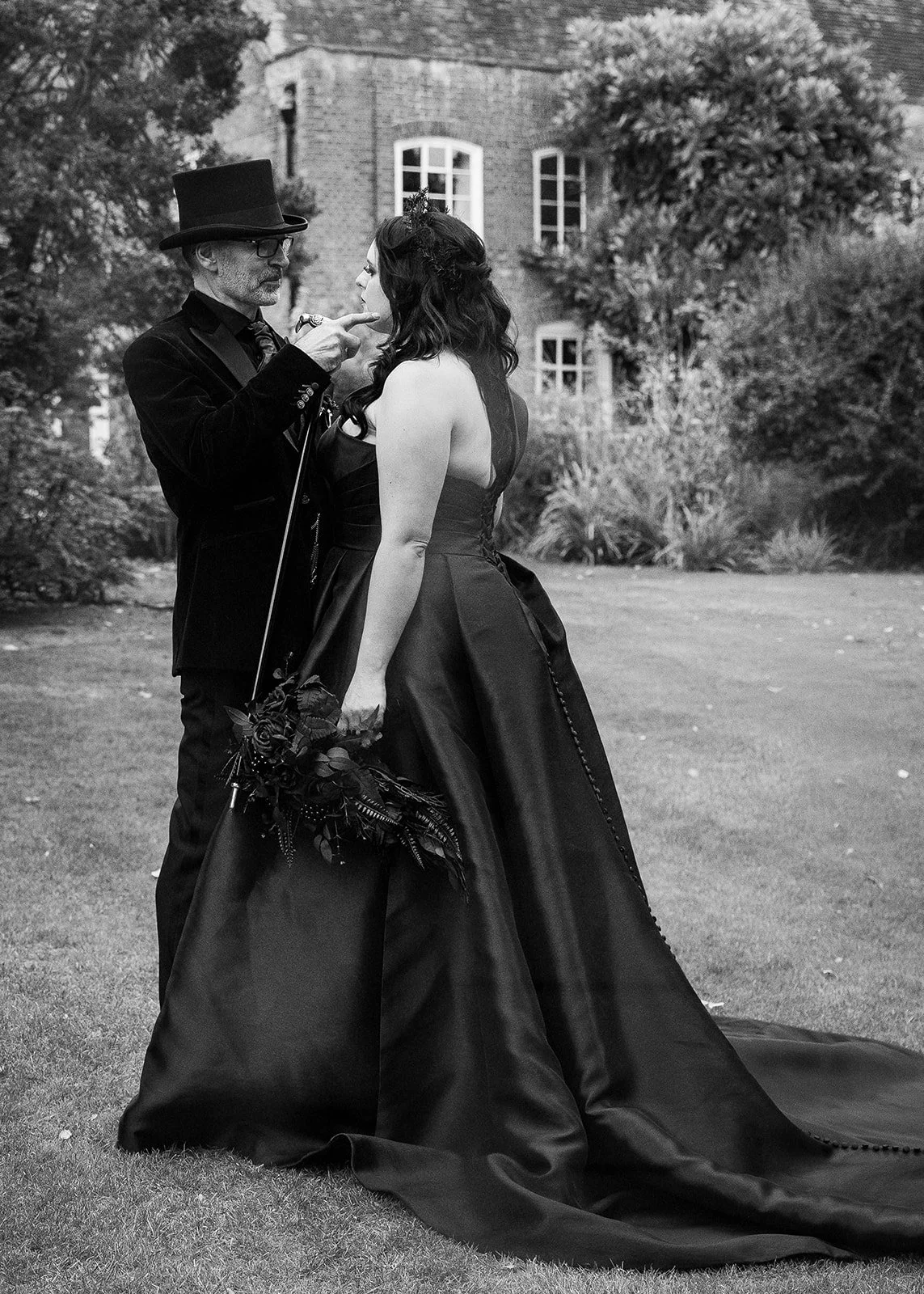 Vibrant and authentic wedding photography