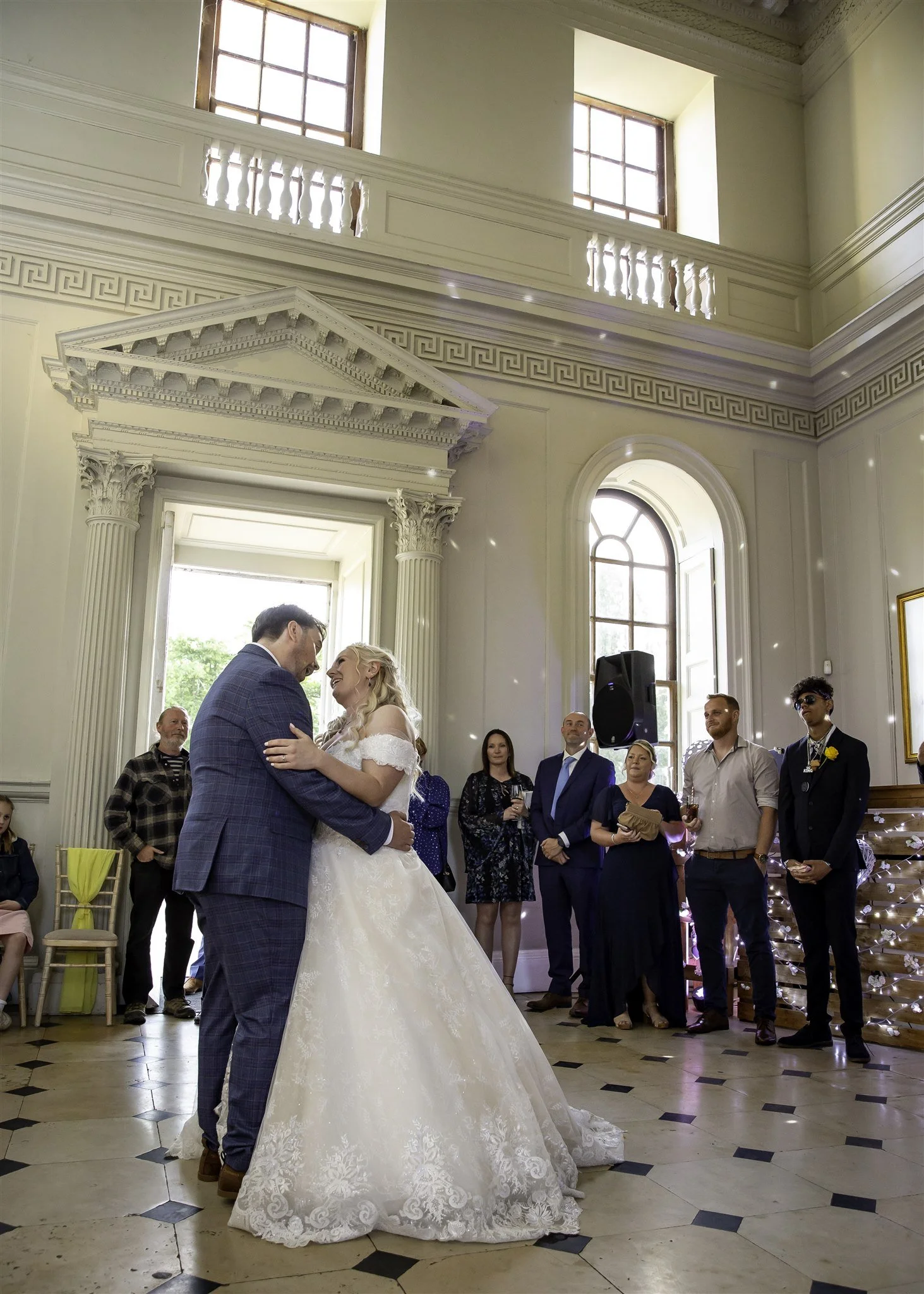 Vibrant and authentic wedding photography