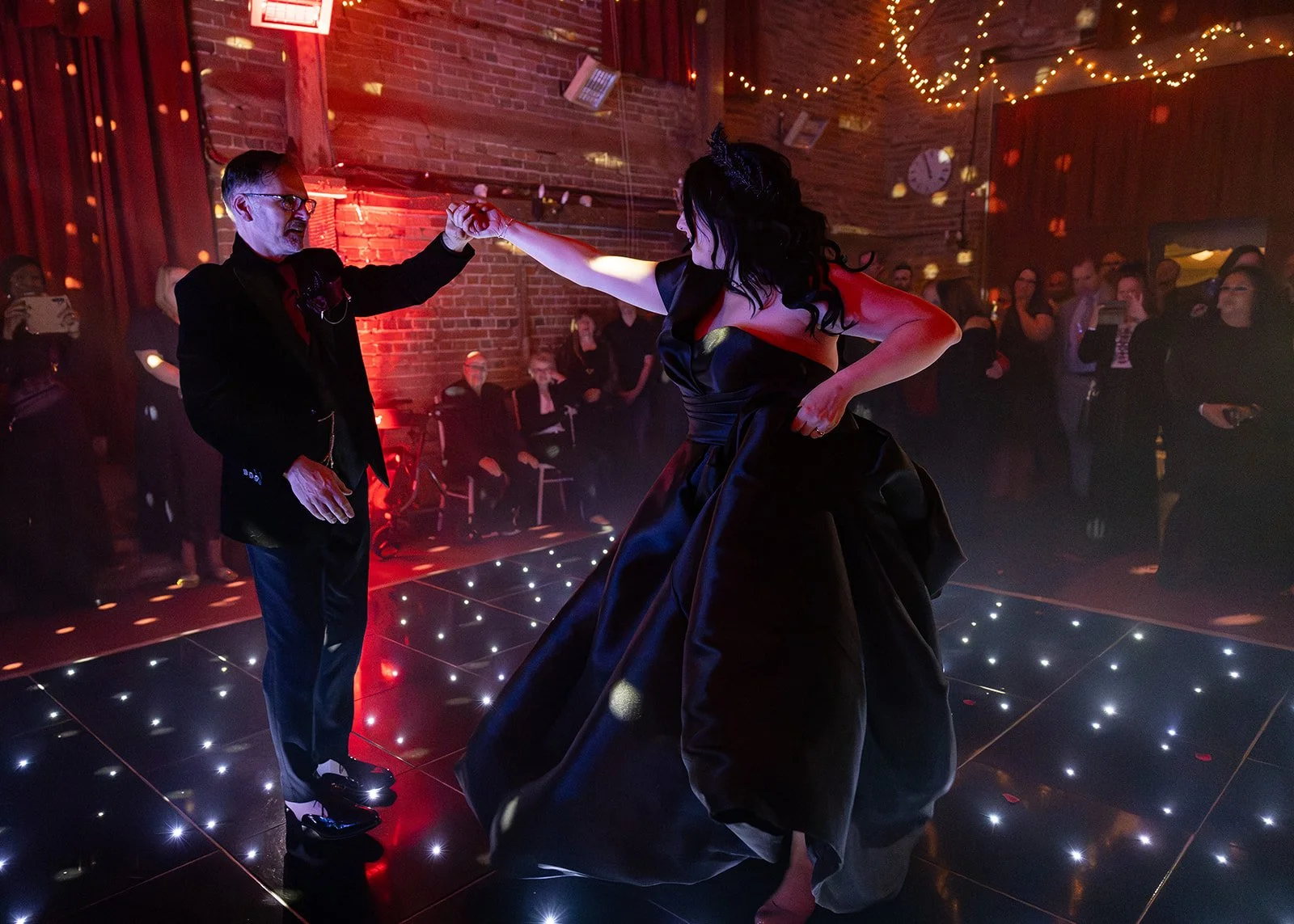 Vibrant and authentic wedding photography