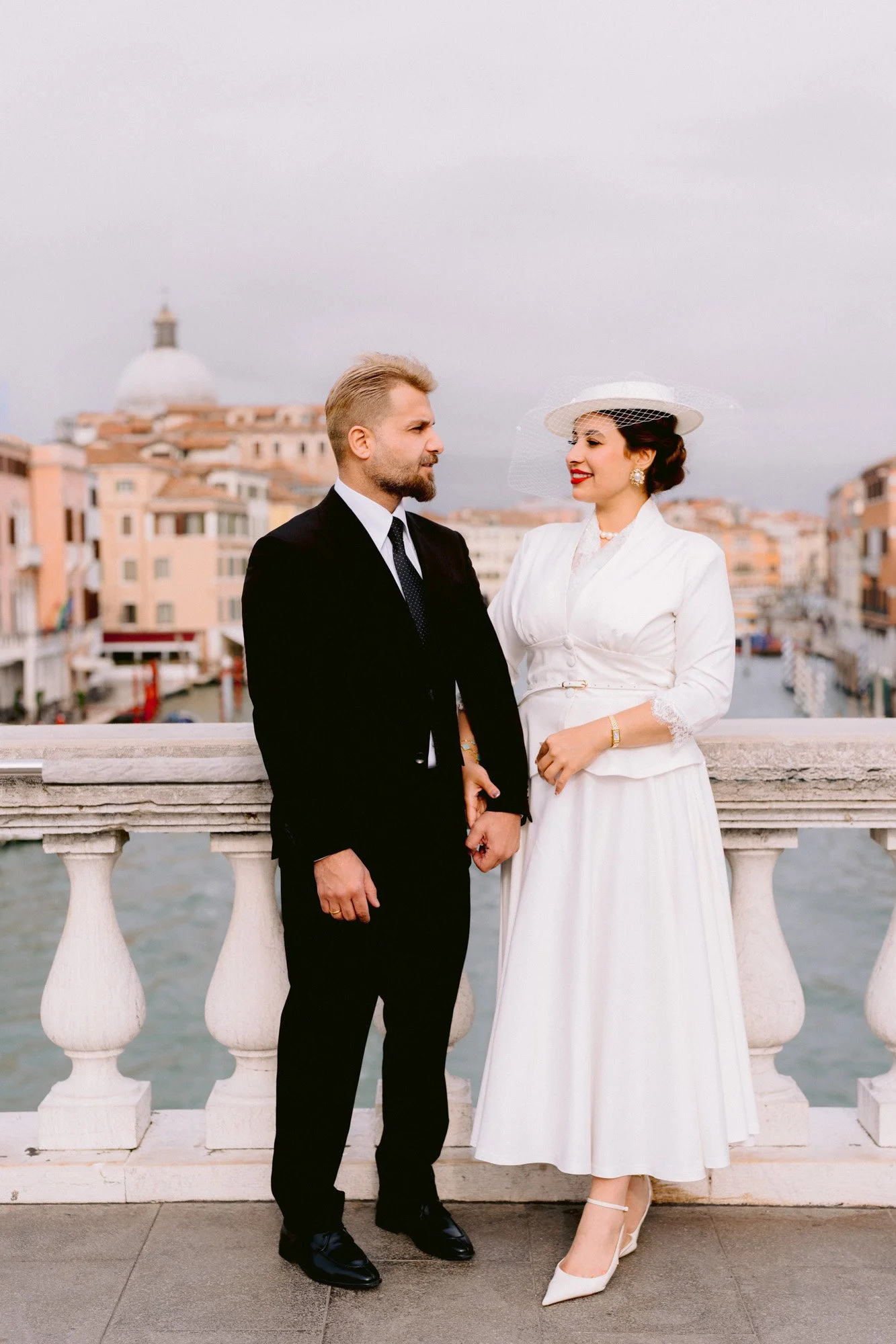 Elegant Couple Photoshoot in Venice | Alberto Andaloro Photographer
