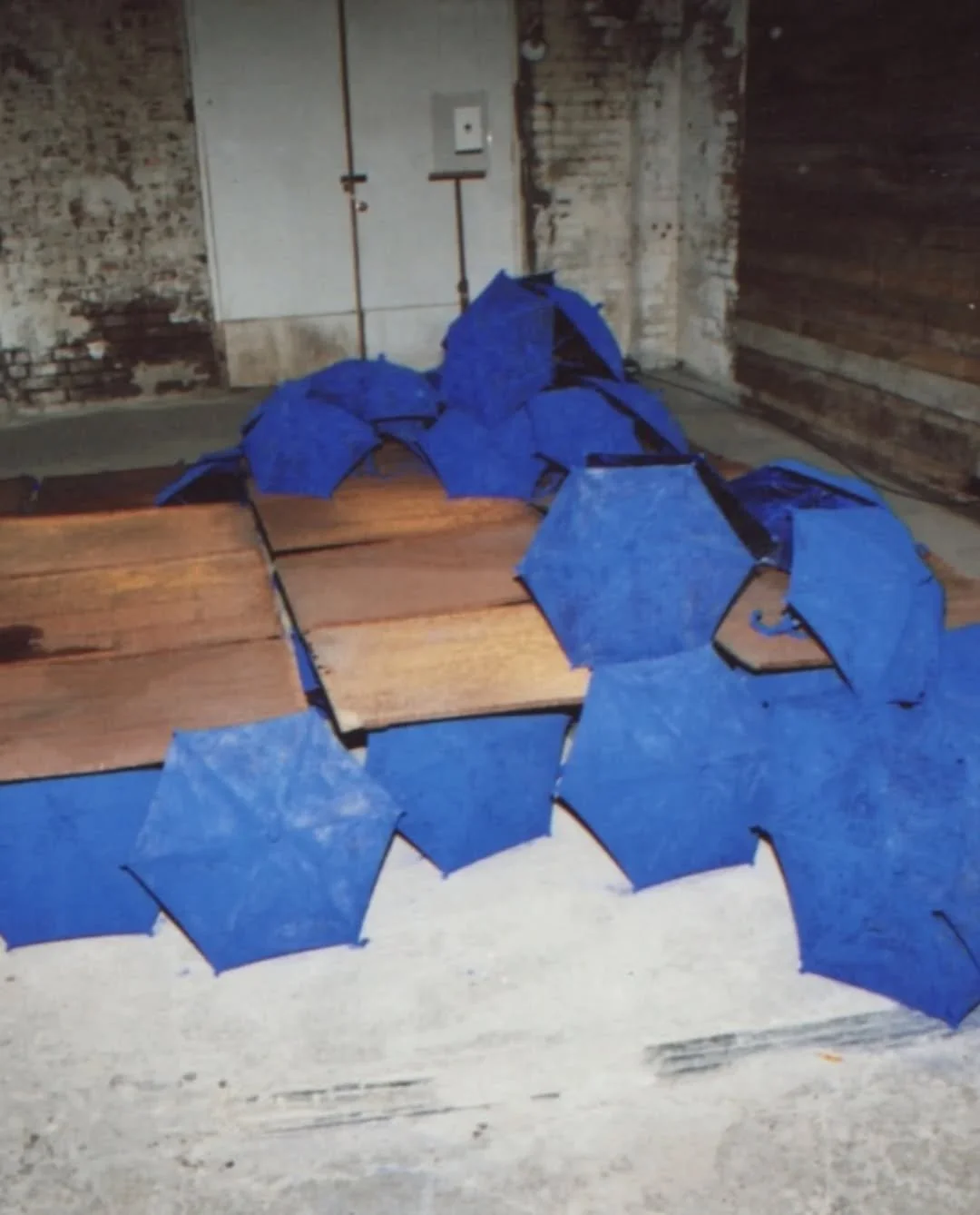 Fist Inside the Velvet Glove CALLOUT 

One week to apply to our call out. We've had the most wonderful week residency at ffotogallery... sifting, chatting, laughing, remembering, and discovering things. 

Thanks to all who joined, more soon....

For 
