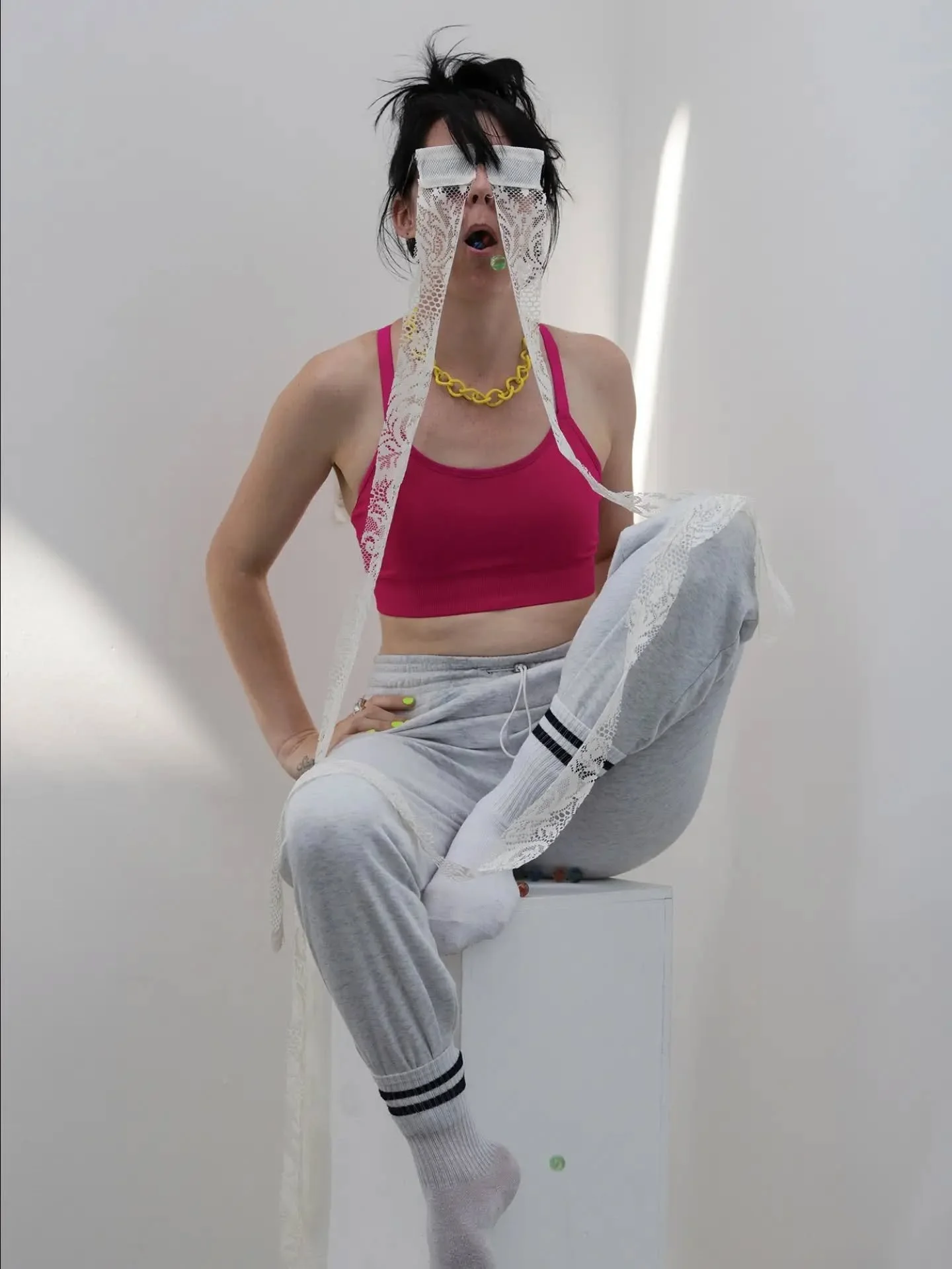ARTIST SPOTLIGHT - VICKI DAVIS

We're excited to be bringing you a new solo performance work by Irish artist Vicki Davis as part of Fist Inside the Velvet Glove, tactileBOSCH&rsquo;s 25th anniversary programme.

Saturday 10 October
Full event: 3&ndas