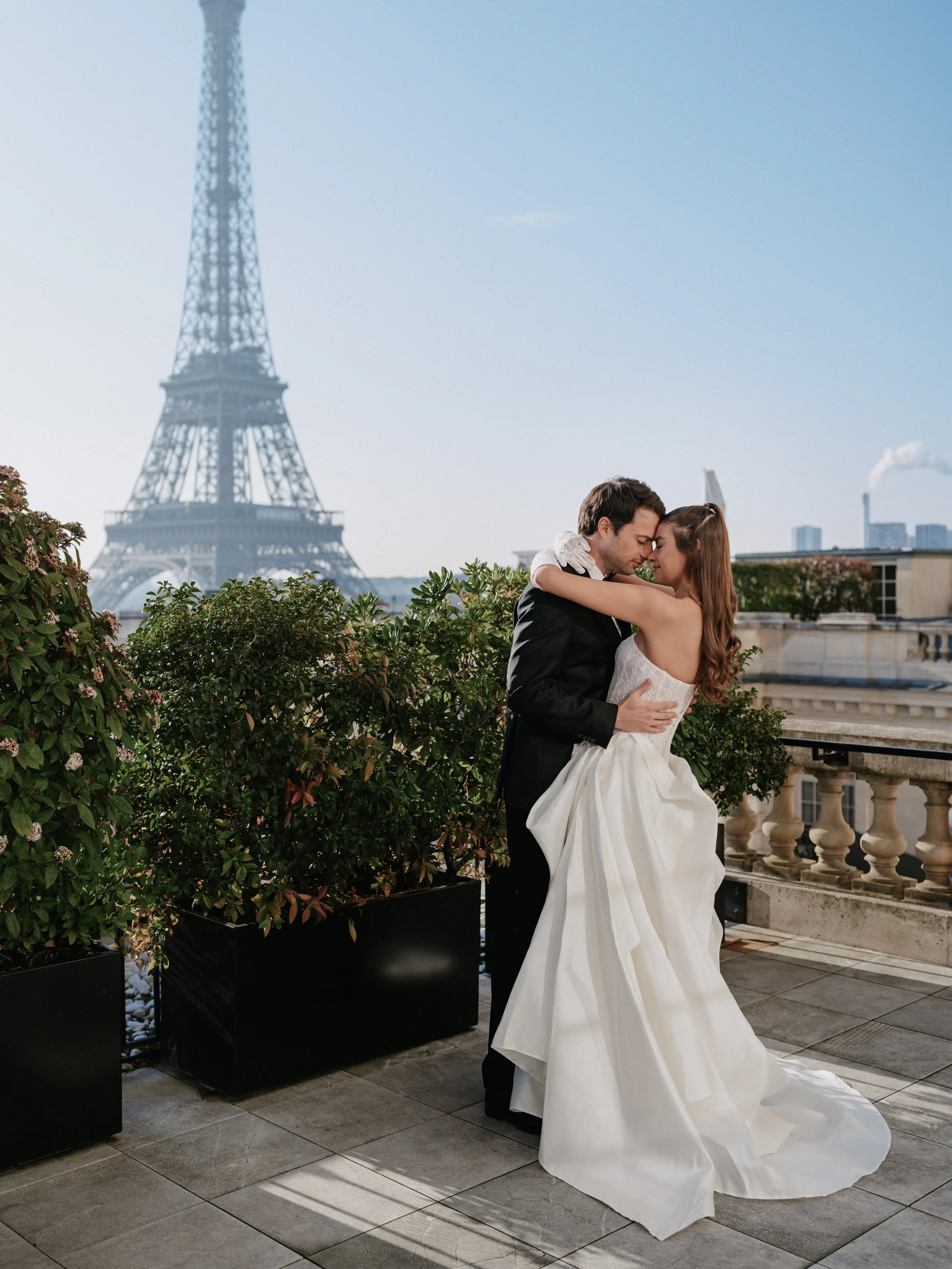 Elopement in Paris: Shangri-La