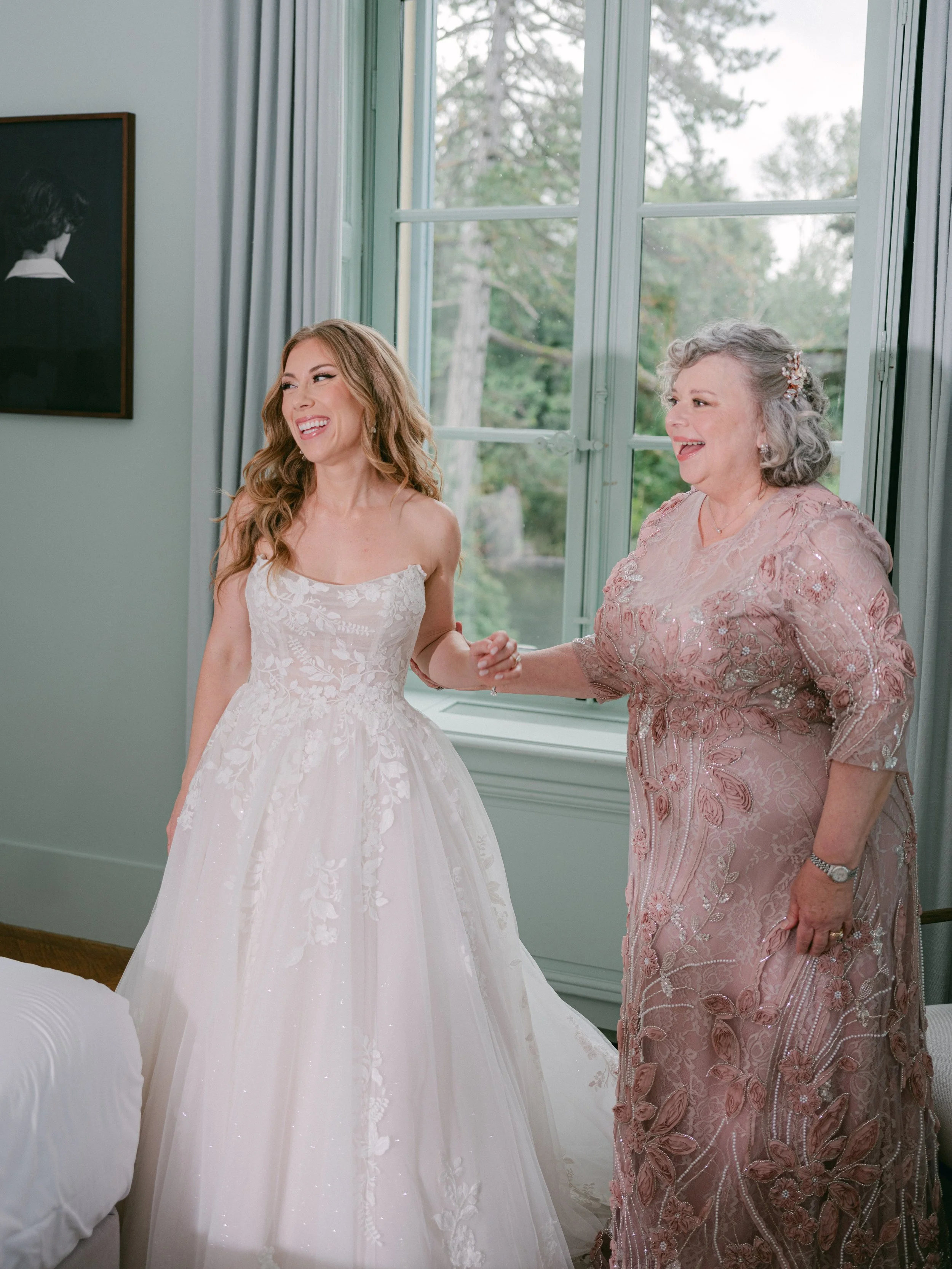 danielle-neil-getting-ready-d (96).jpg