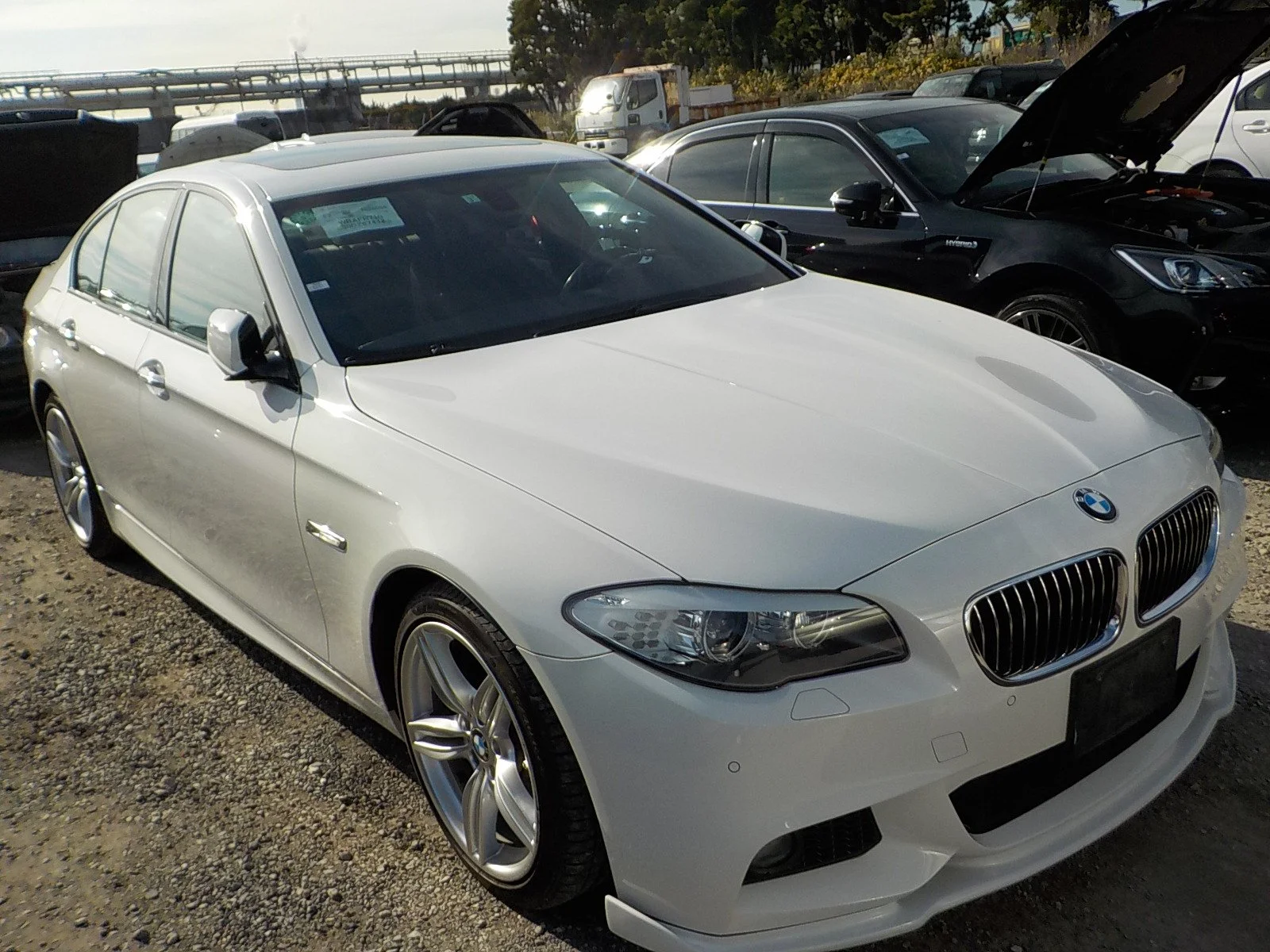 535i