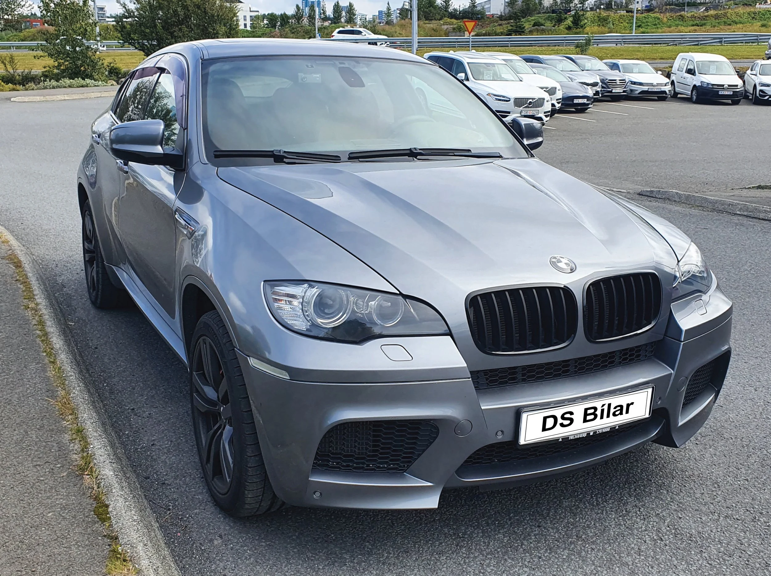 X6 M