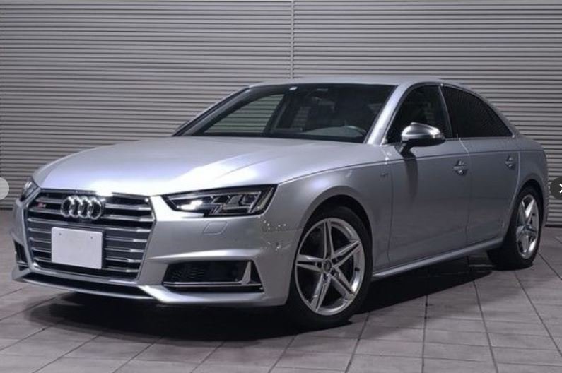 Audi S4