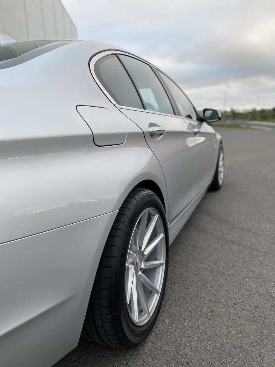 550i - 9.jpg
