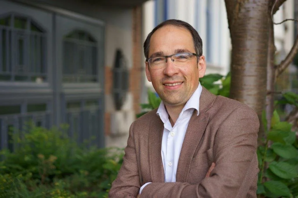 Avocat : Ivan FICHER