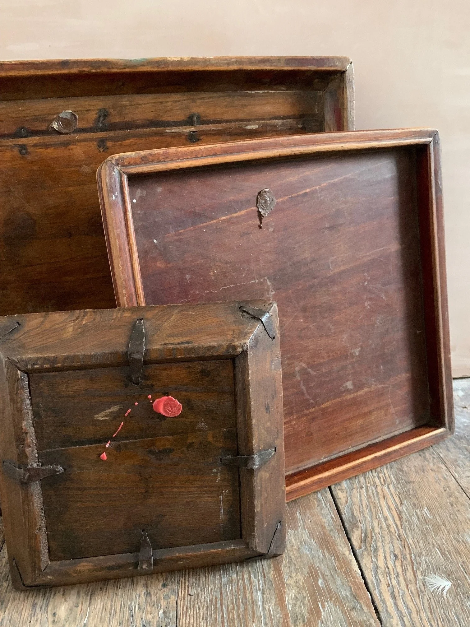 CHINESE SCRIBES TRAYS - SOLD