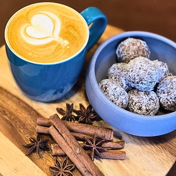 Self-care means something different to everyone. For some, a long soak in a bubble bath is the reset they crave during a busy week. For others, a colourful plant-packed meal helps them to feel energised and nourished 🥙🛁

As we head into the colder 