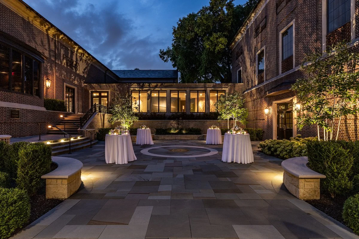 Commercial outdoor lighting Clay County, MO