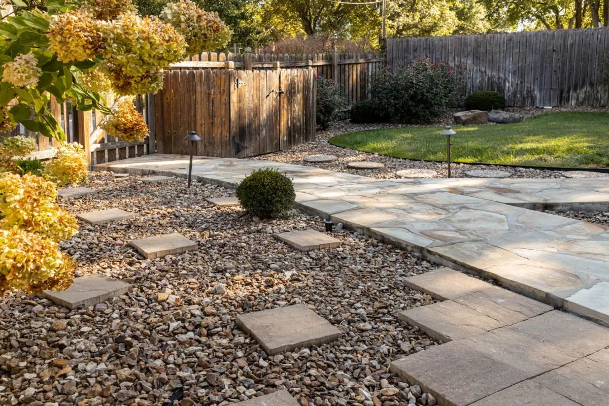 Paver walkawy with outdoor lighting in kearney, MO