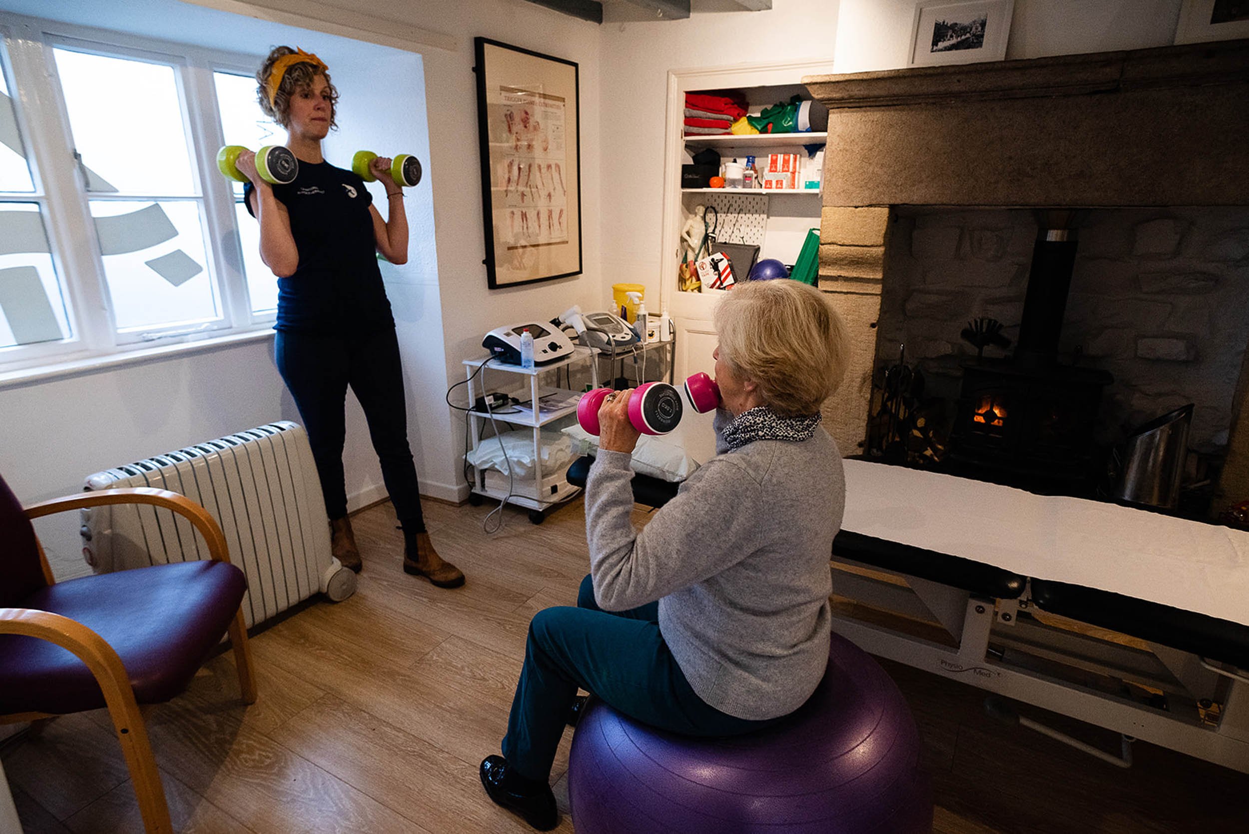 We offer a range of physiotherapy services at our clinic in Hope