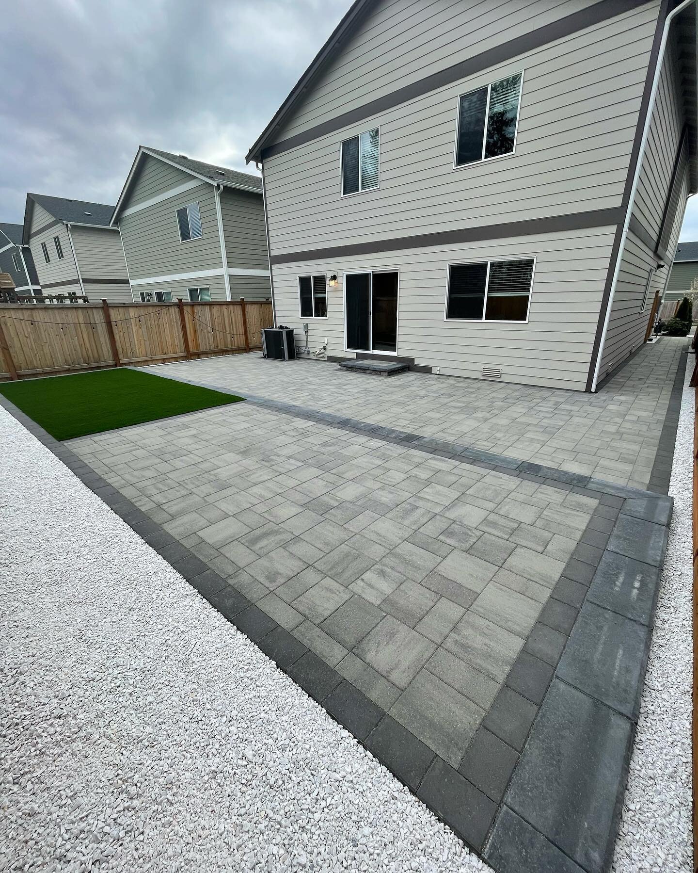 Pavers and Turf. A great combination to add to any backyard! 🔥 

Let us bring your backyard to life!

Send us a message or Call us today to get started!

💻 
www.lslandscapewa.com

☎️ 
(425) 236 5989

#pavers #paverpatio #outdoorpatio #outdoorliving