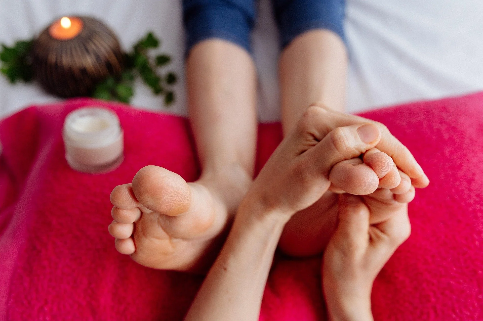 Contracting a Complementary Therapist