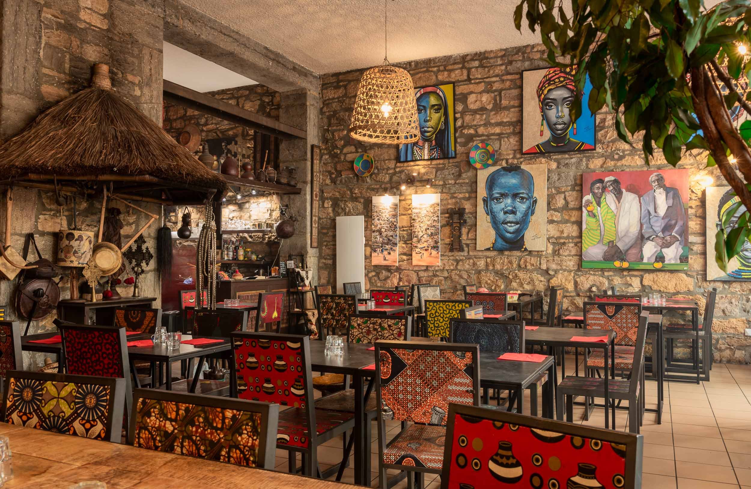 Photographie d'intérieur du restaurant Messob à Lyon 6