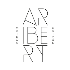 Logo de la Maison d'architecture Arbert, avec le nom stylisé en lettres noires sur fond blanc.