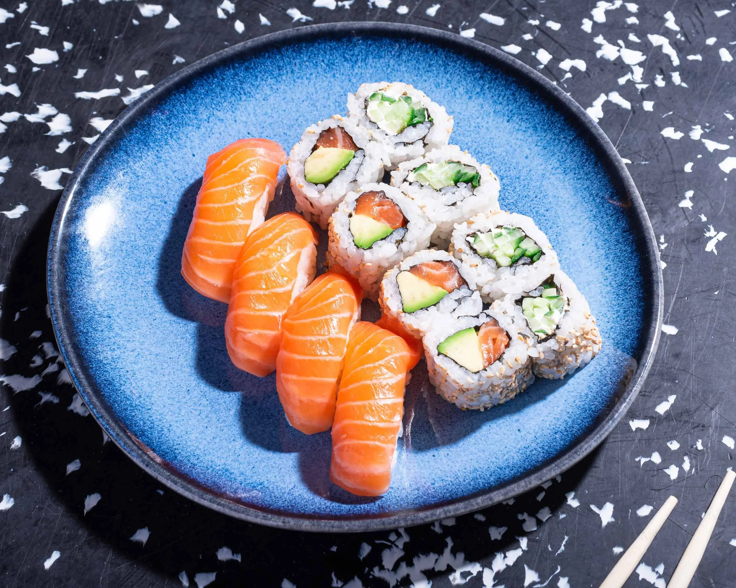 squarespace_2500 pixels-futo box_food_society-n°2_uber_eats.jpg