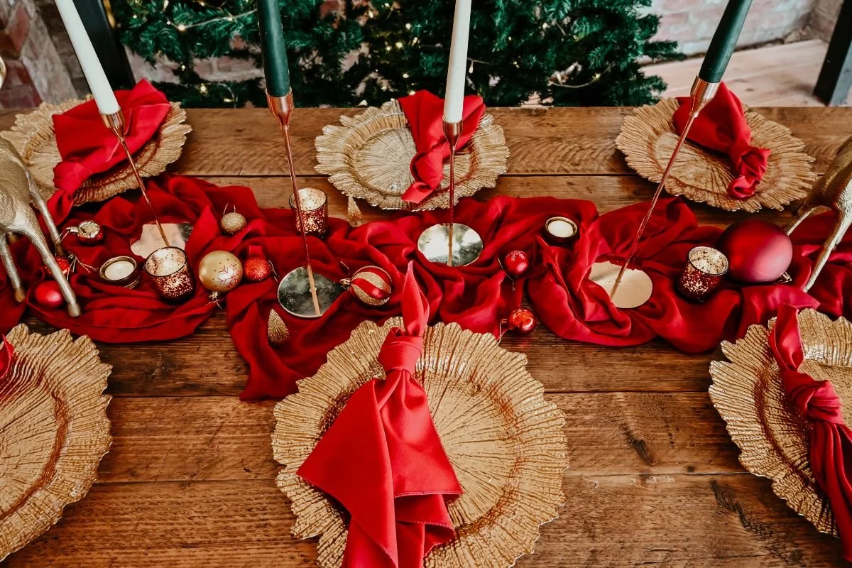 winter wedding sparkle event styling.jpg