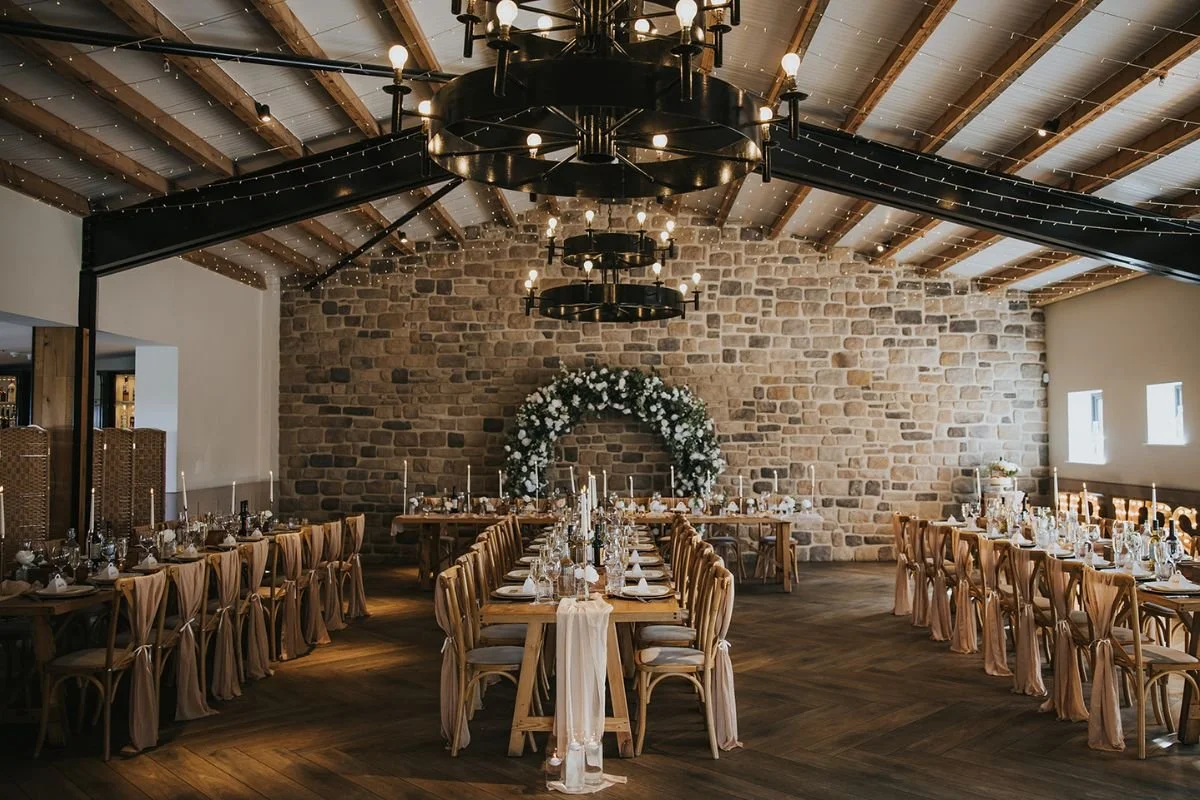stretton manor barn wedding sparkle event styling (20).jpg