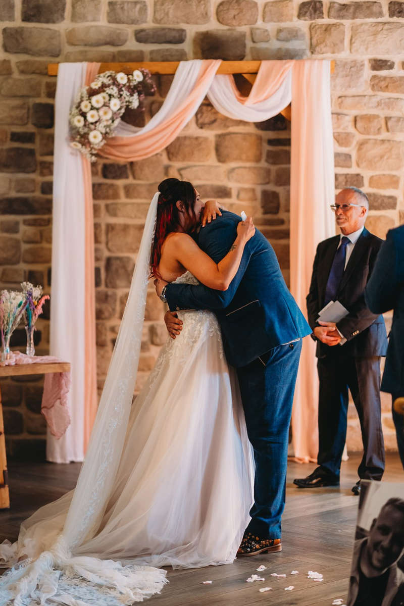 stretton manor barn wedding sparkle event styling (17).png