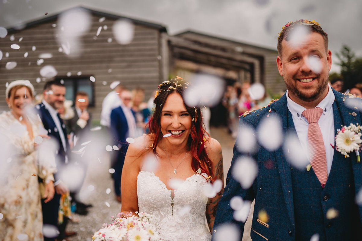 Katy &amp; Matt’s Rustic Barn Wedding at Stretton Manor Barn