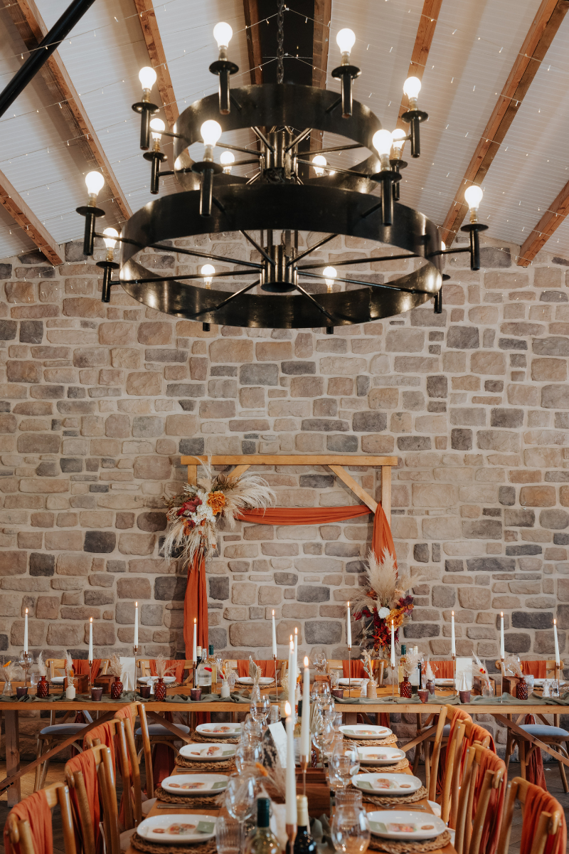 barn wedding sparkle event styling (4).png