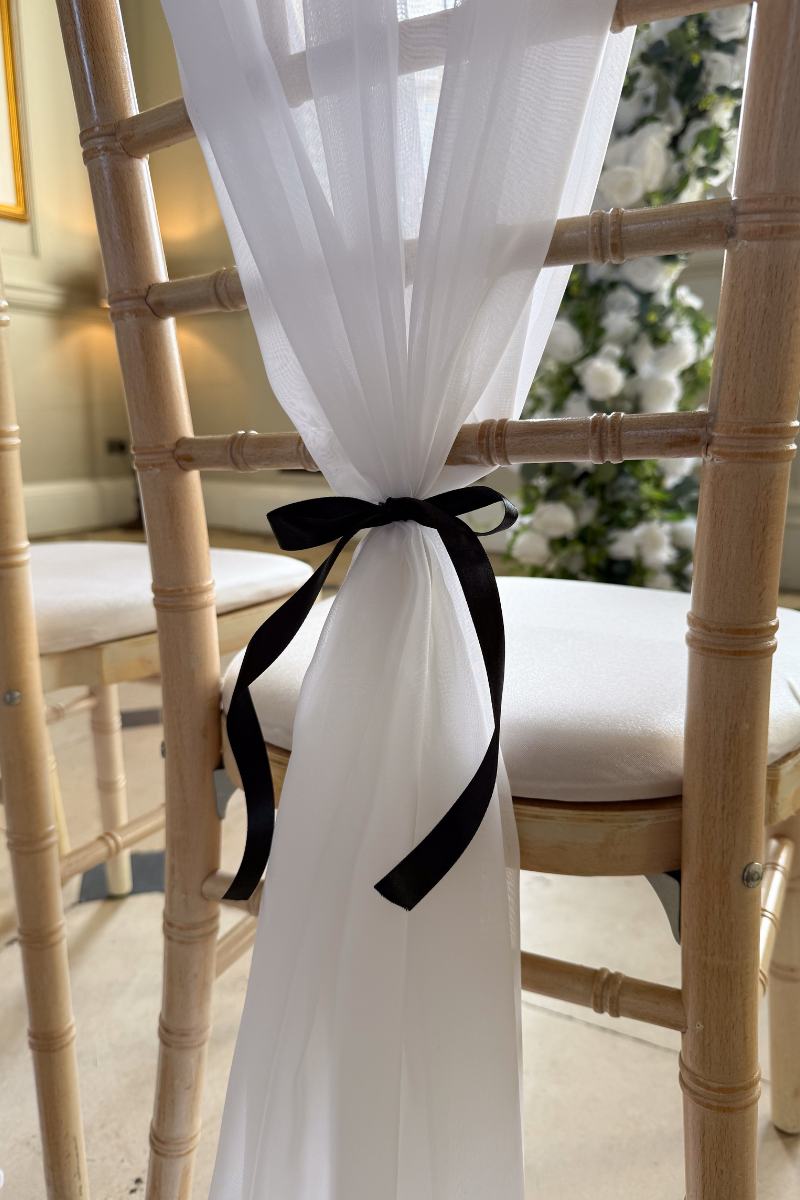monochrome wedding sparkle event styling (2).png