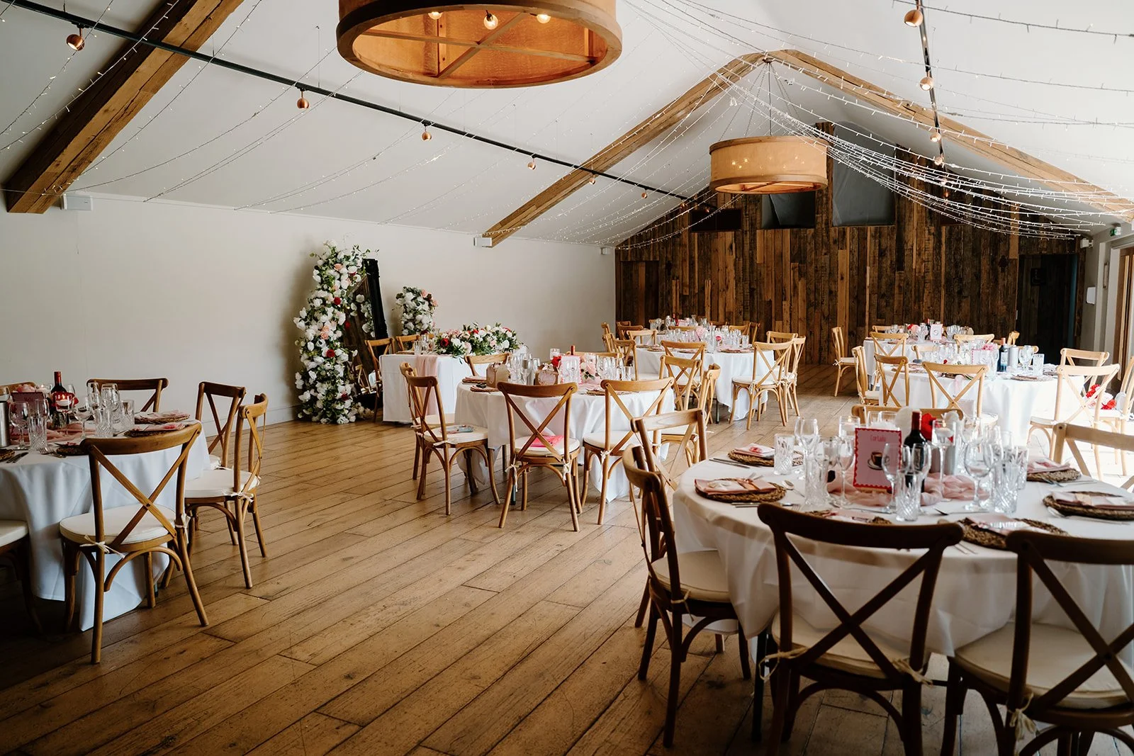 leicestershire wedding styling sparkle event styling.jpg
