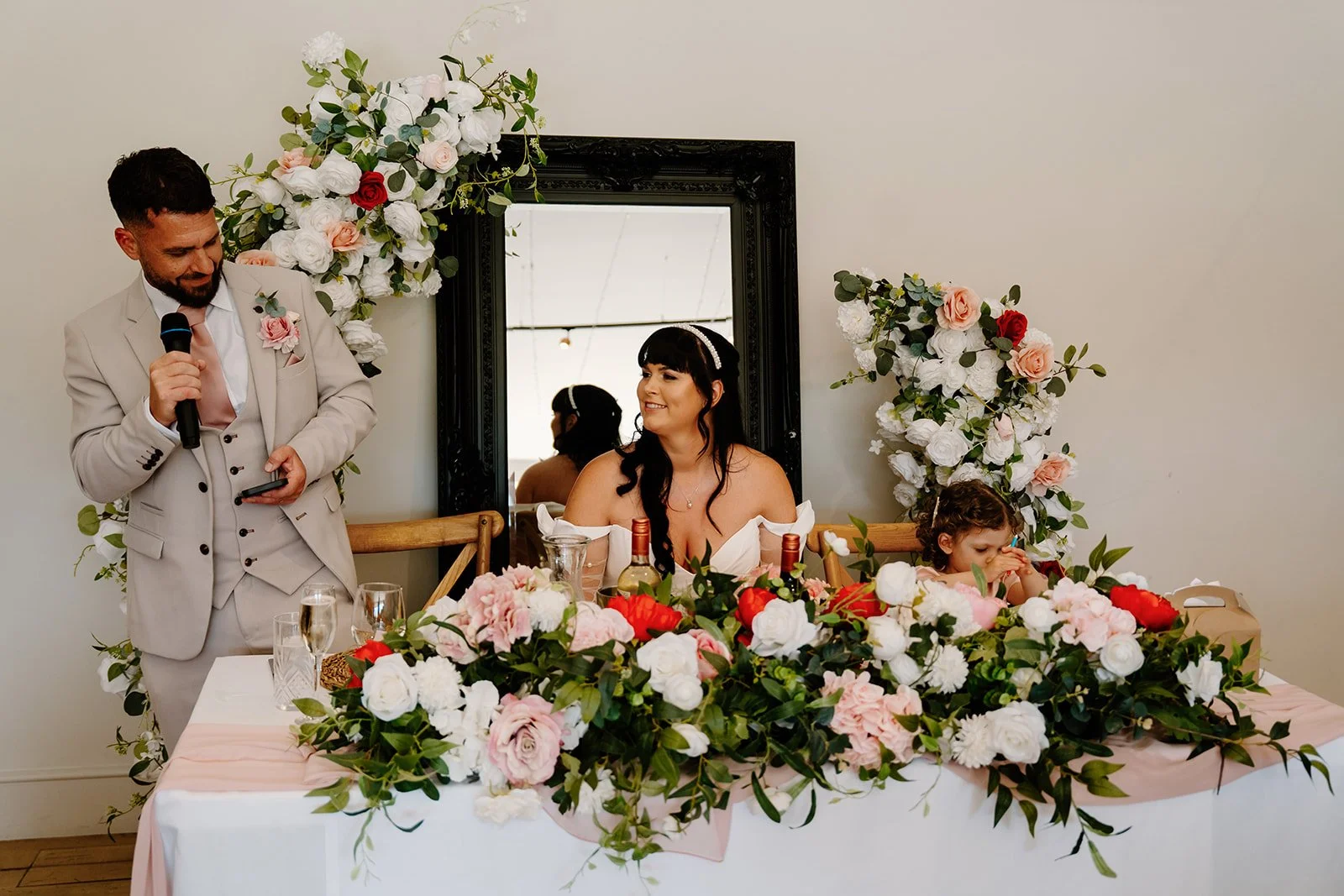 wedding breakfast styling sparkle event styling.jpg