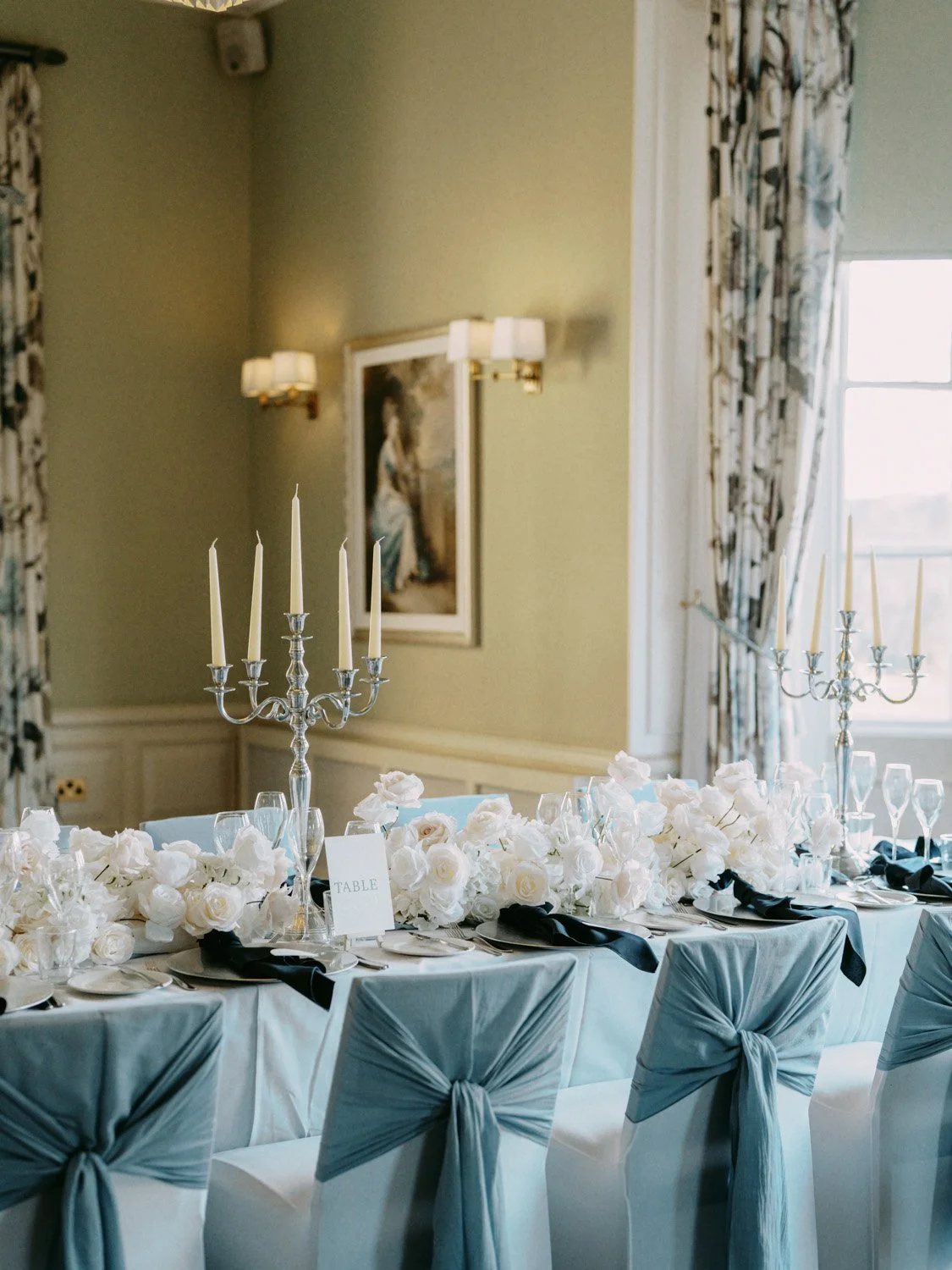 Elegant wedding styling