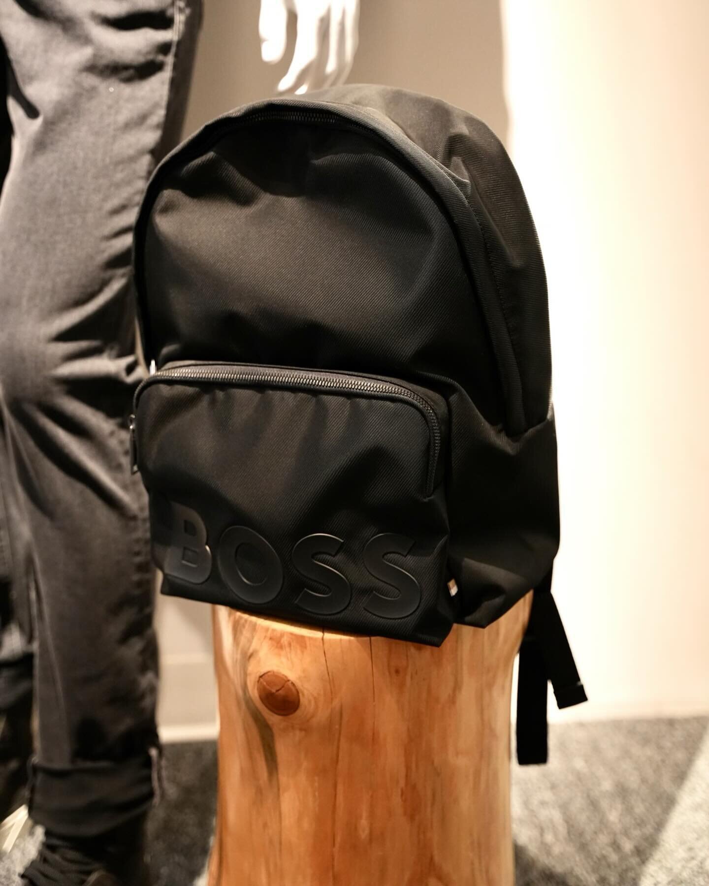 Discover the perfect blend of style and utility with the BOSS Backpack. 🎒

Designed for the professional who demands sophistication and practicality, this backpack is crafted with premium materials and sleek aesthetics. 

Whether you&rsquo;re naviga