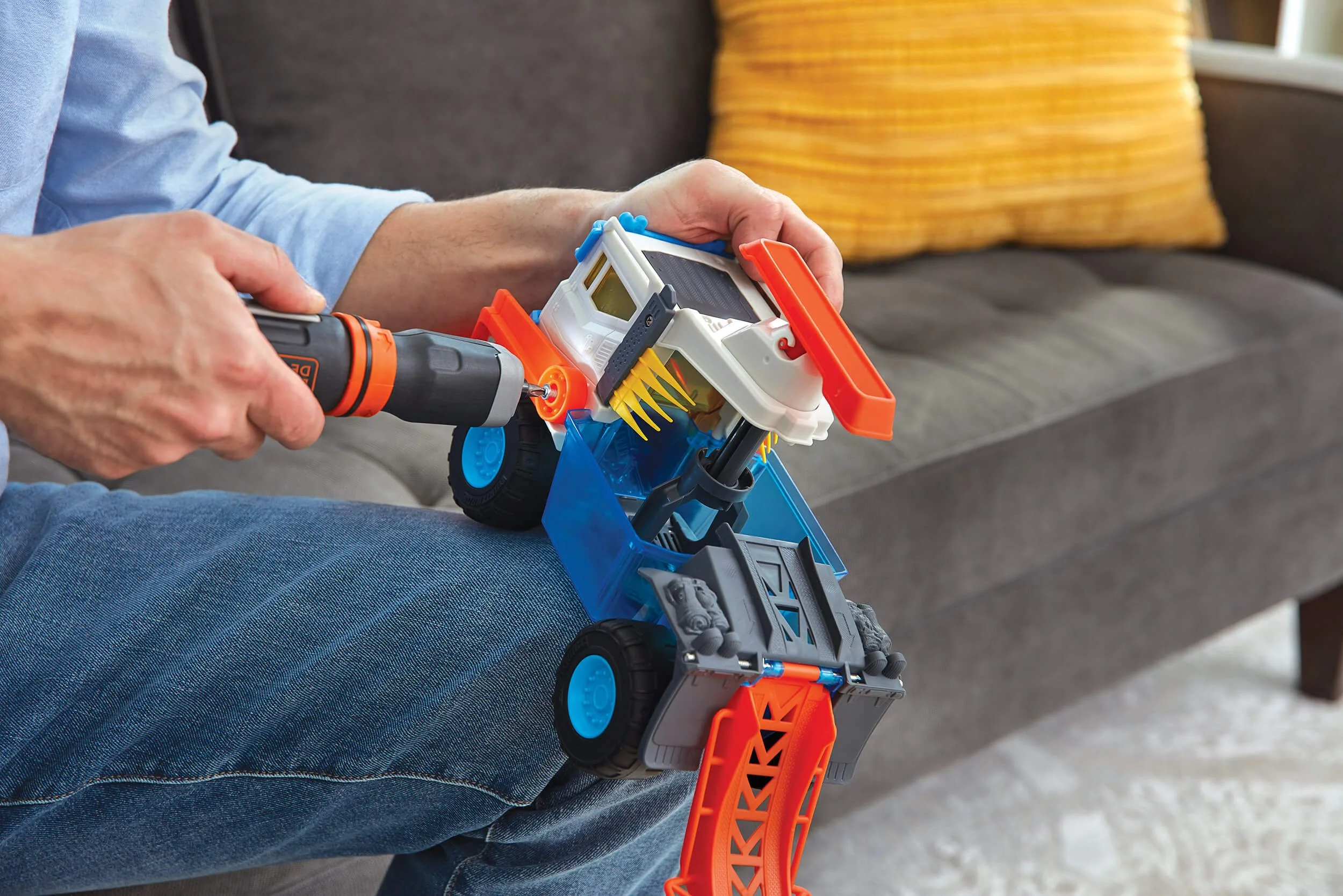 powered-screwdriver-toy.jpg