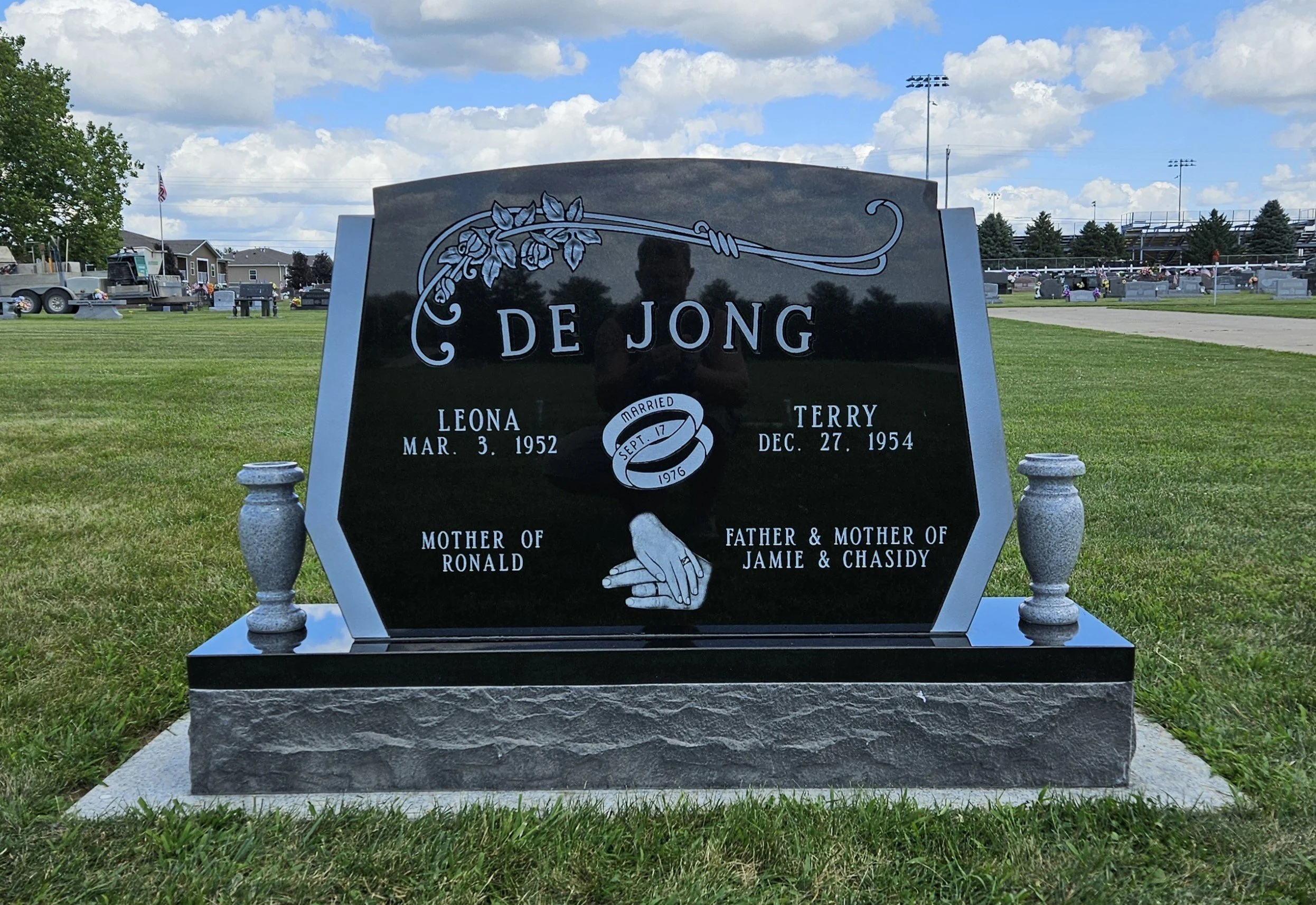 DEJONG.jpg