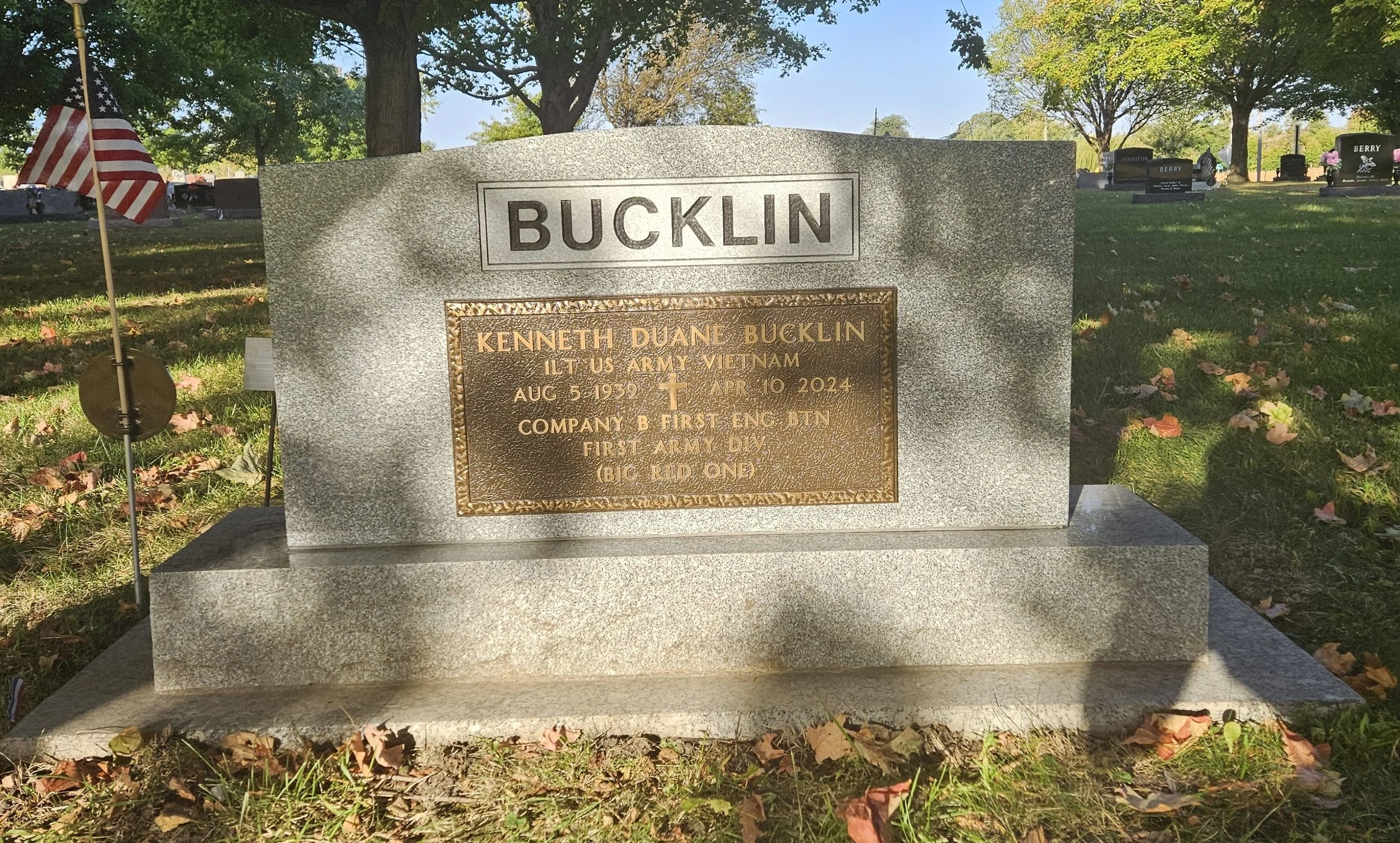 BUCKLIN-BRONZE.jpg