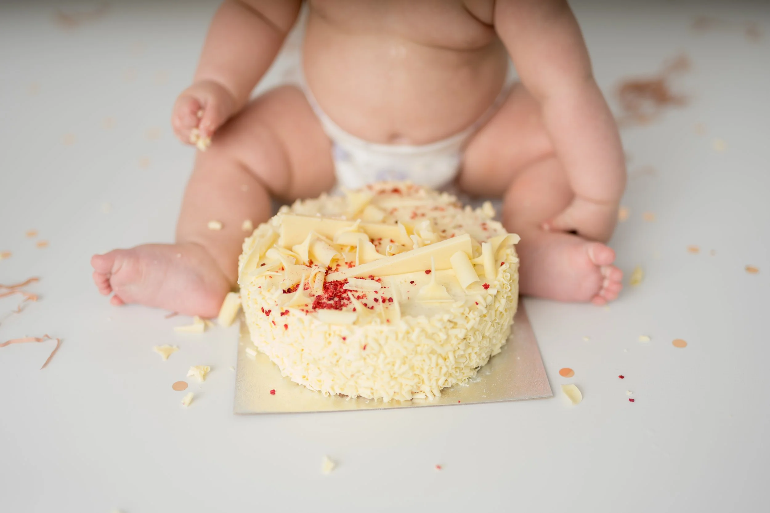 Excited to announce I will be offering Cake Smashes