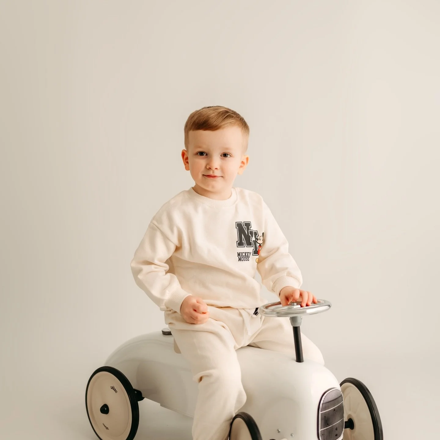 It&rsquo;s always a pleasure seeing returning clients, especially when you&rsquo;ve known them since the newborn stage. It&rsquo;s so wonderful to watch them grow up!

#ReigatePhotographer
#SurreyPhotographer
#ReigateMums
#SurreyFamilyPhotographer
#S