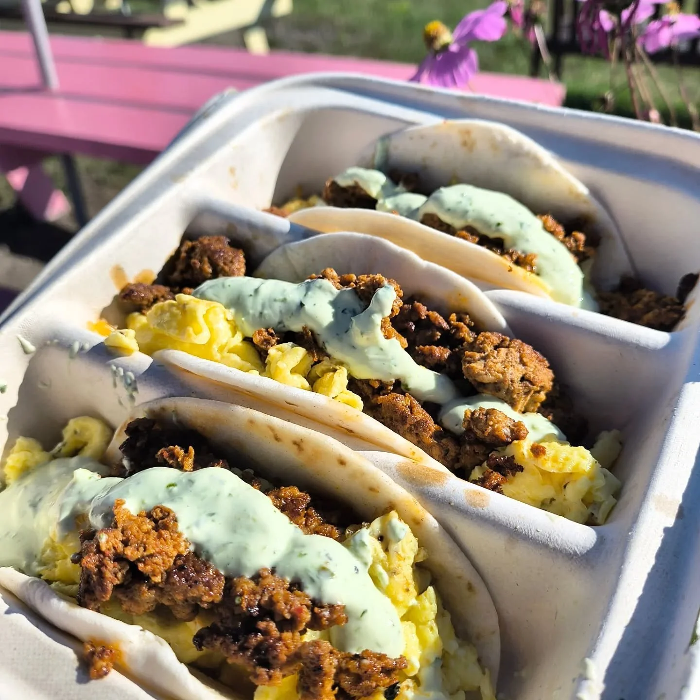 🌮Breakfast taco special🌮
Chorizo breakfast tacos with scrambled eggs, cilantro-lime sour cream, cheddar cheese and pico de gallo!
#207 #maineeats #breakfasttaco