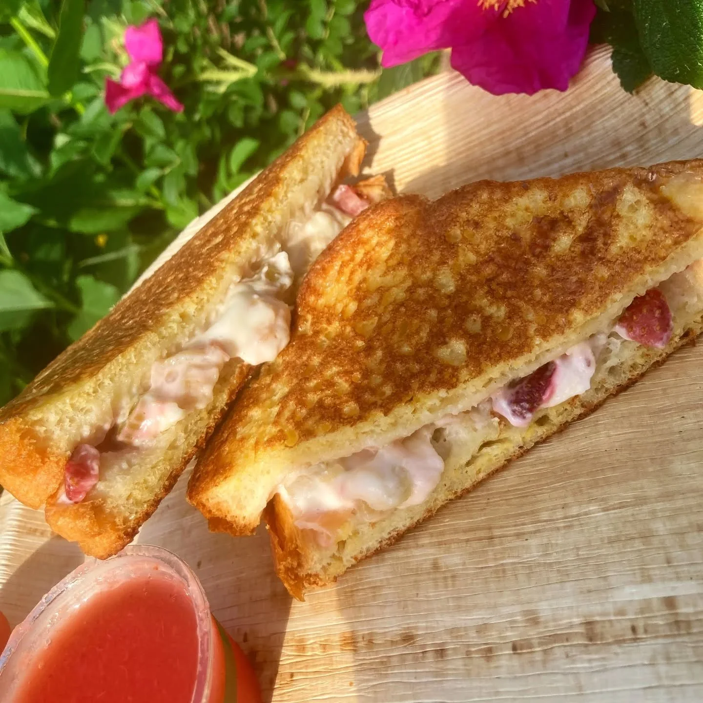 Strawberry rhubarb french toast special for May 🌺!

#maineeats