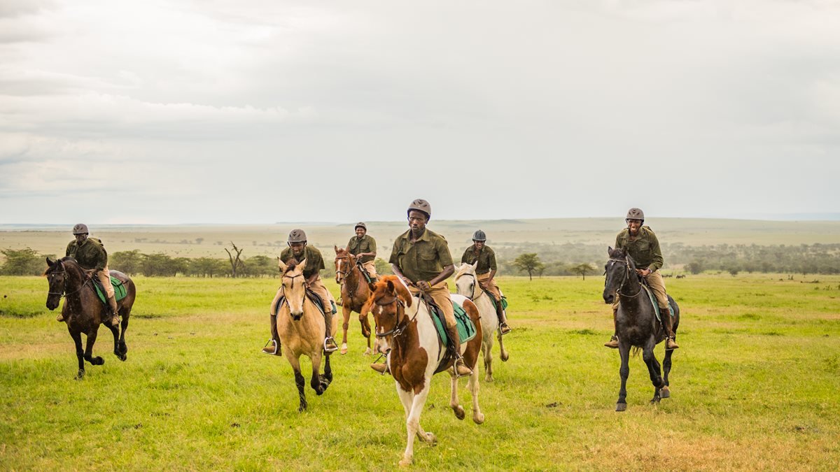 horse-riding-at-olare-mara-kempinski-masai-mara.jpeg